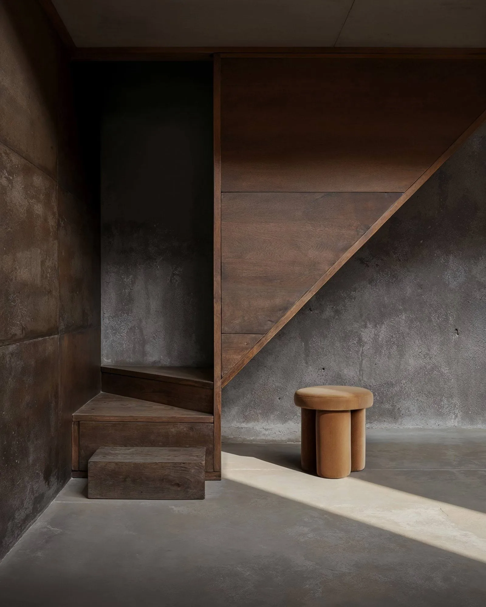 Big Foot Hocker Ø38x43 cm, Desert 101 Copenhagen