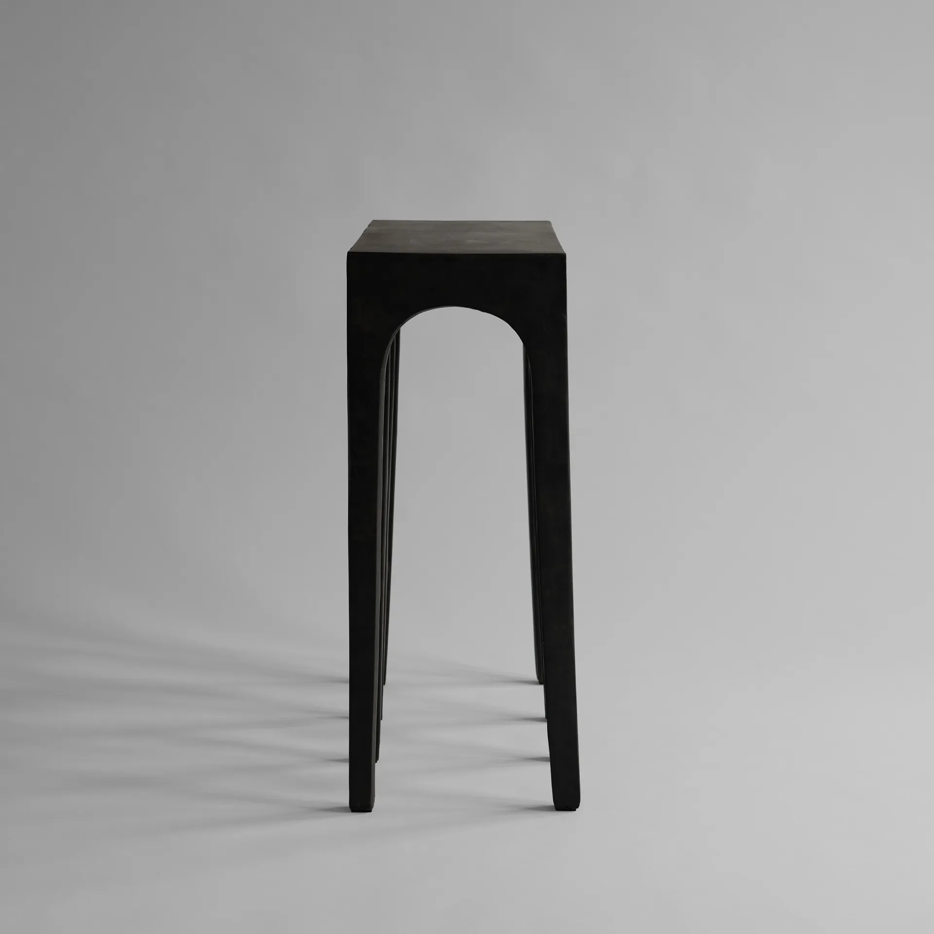 Bow Console Tisch 70,5 x 80 cm, Coffee 101 Copenhagen