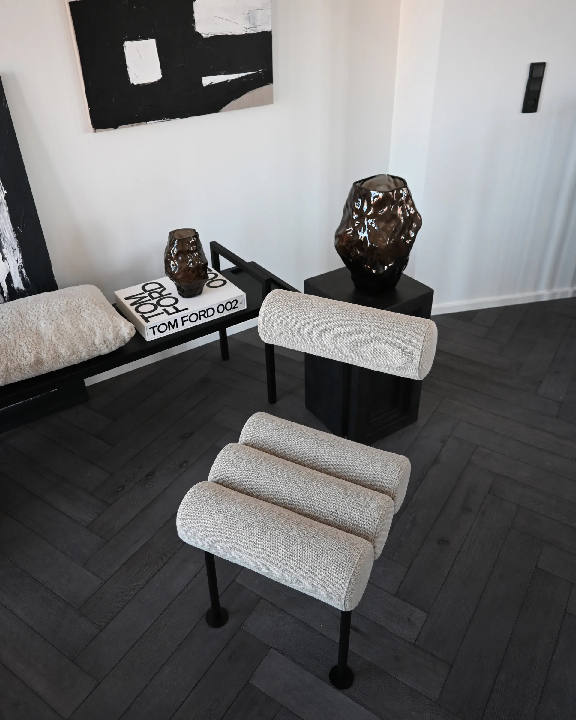 Hiro Dining Chair Stuhl, Black frame-Sand 101 Copenhagen