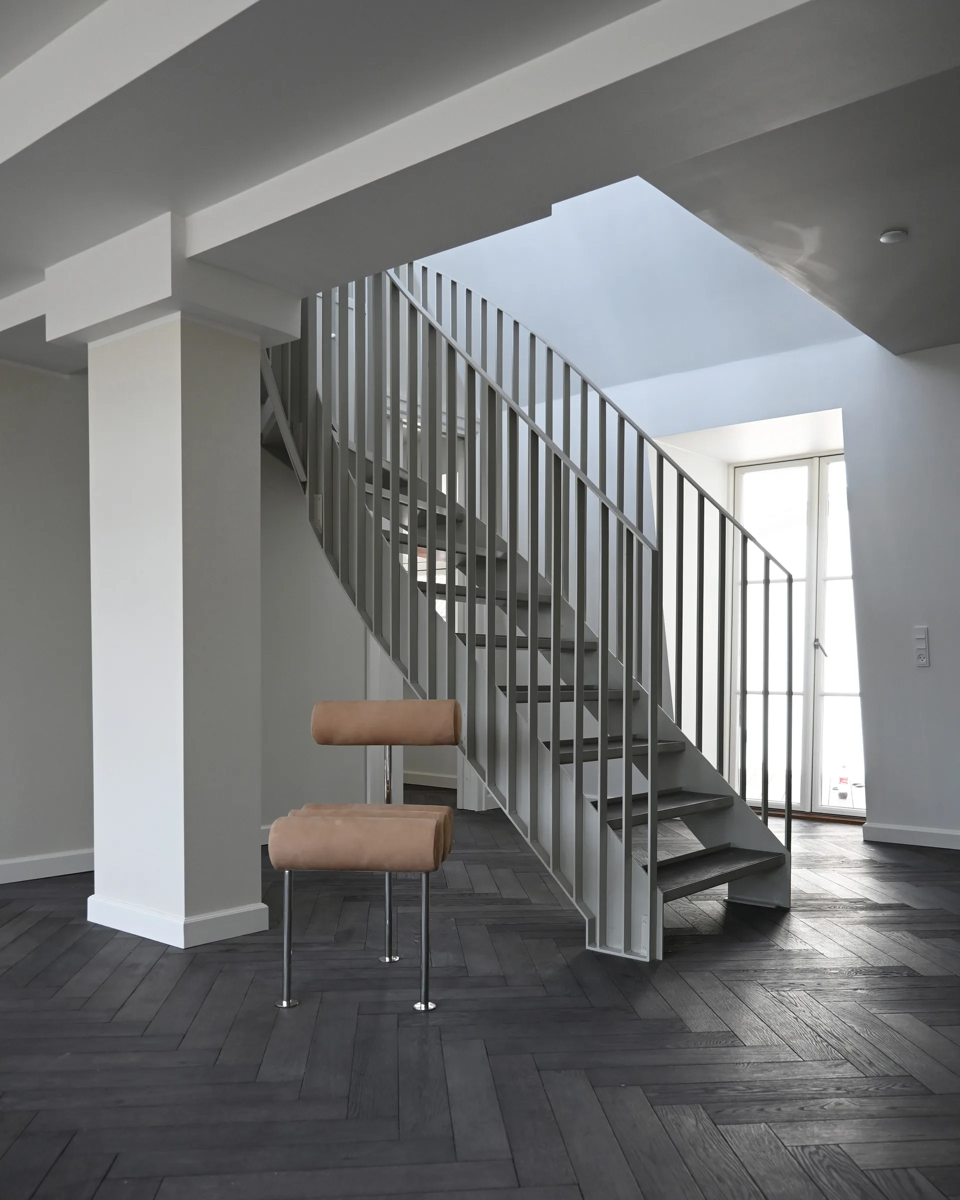 Hiro Dining Chair Stuhl, Stainless steel-nubuck 101 Copenhagen