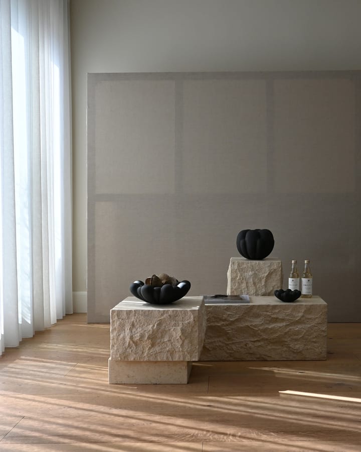 Temple Beistelltisch low 42x40 cm, Chrome-limestone 101 Copenhagen
