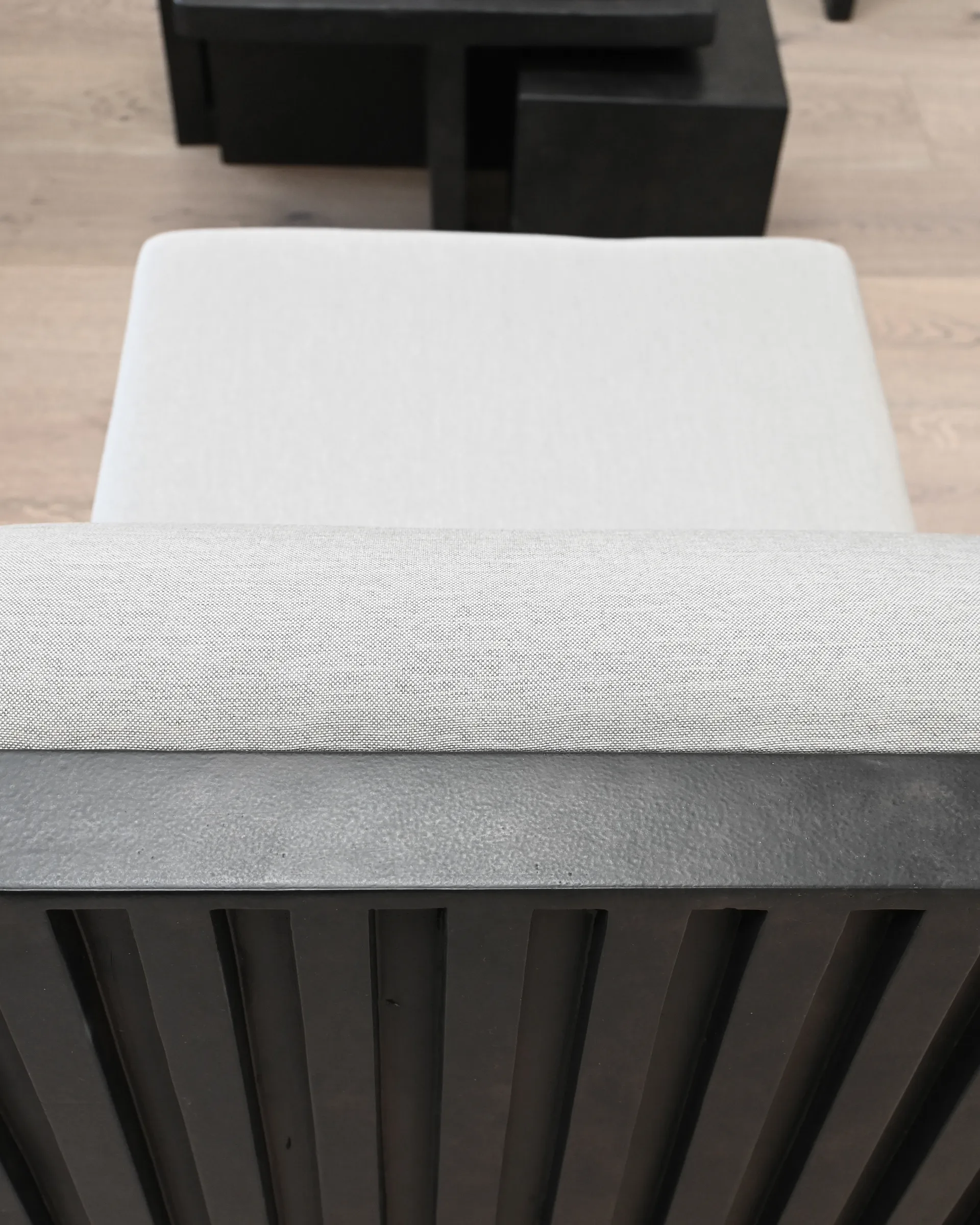 Tribu Lounge Chair Sessel, Coffee 101 Copenhagen