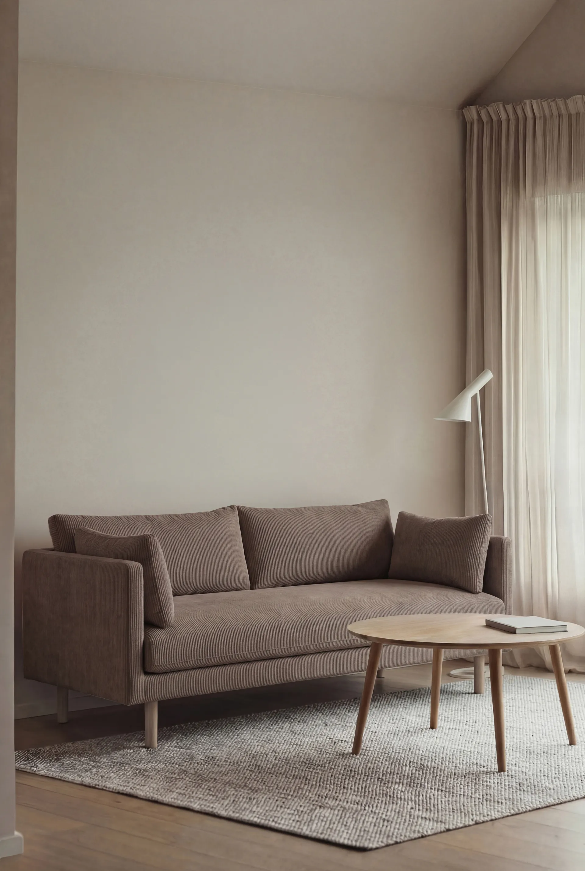Linnevik Sofa, Jump Brown 1955-Eiche weiß geölt, 2-sitzig, ohne Volant 1898