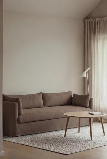 Linnevik Sofa - Jump brown 1955-Eiche weiß geölt, 4-sitzig, mit Volant - 1898