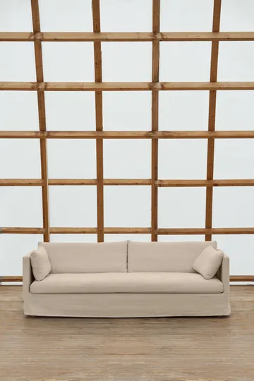 Linnevik Sofa - Same Beige 6670-Eiche weiß geölt, 4-sitzig, mit Volant - 1898