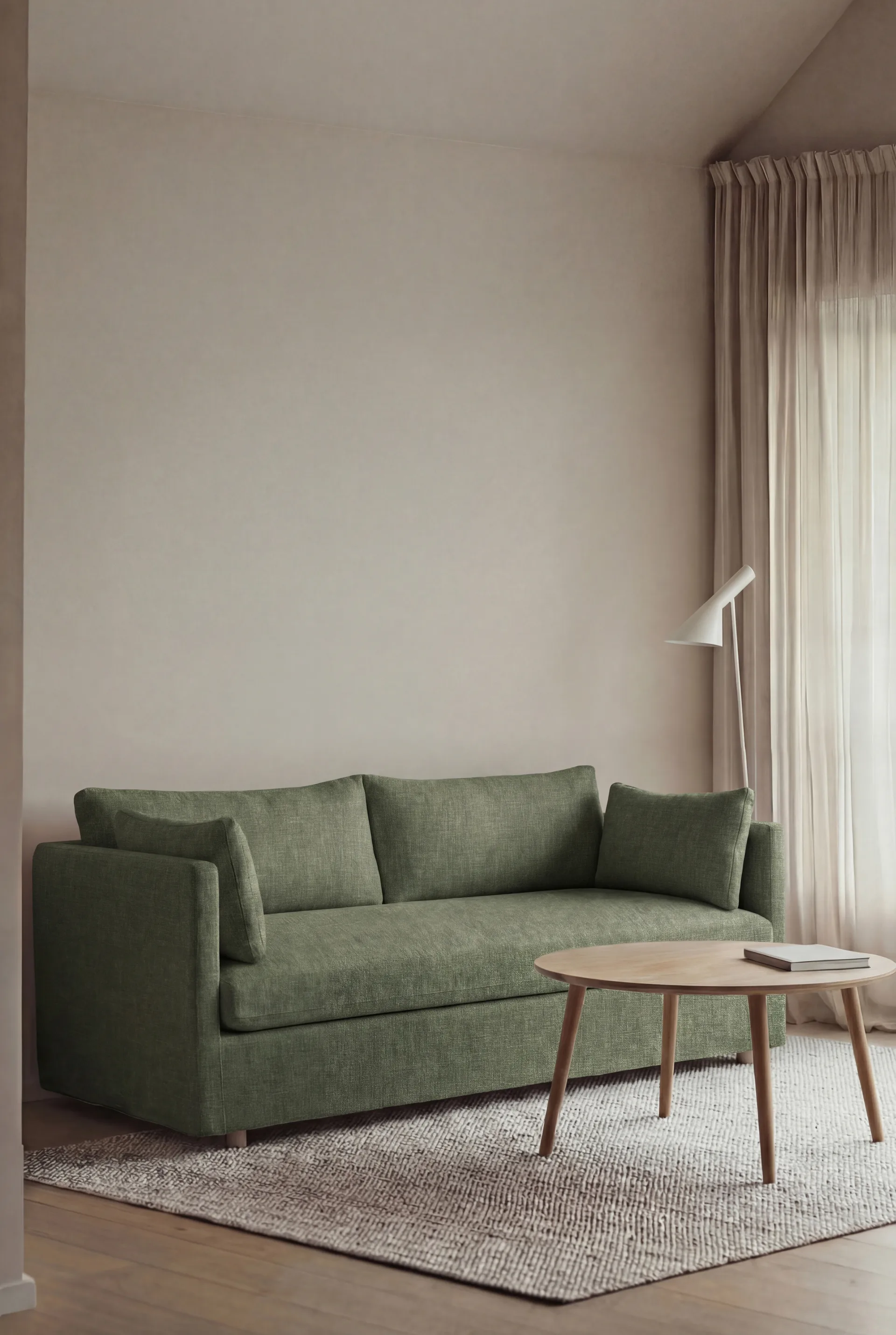 Linnevik Sofa, Same Forest 6677-Eiche weiß geölt, 2-sitzig, mit Volant 1898