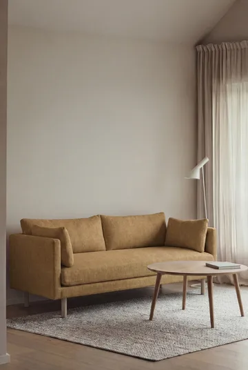 Linnevik Sofa - Same Ochre 6676-Eiche weiß geölt, 2-sitzig, ohne Volant - 1898