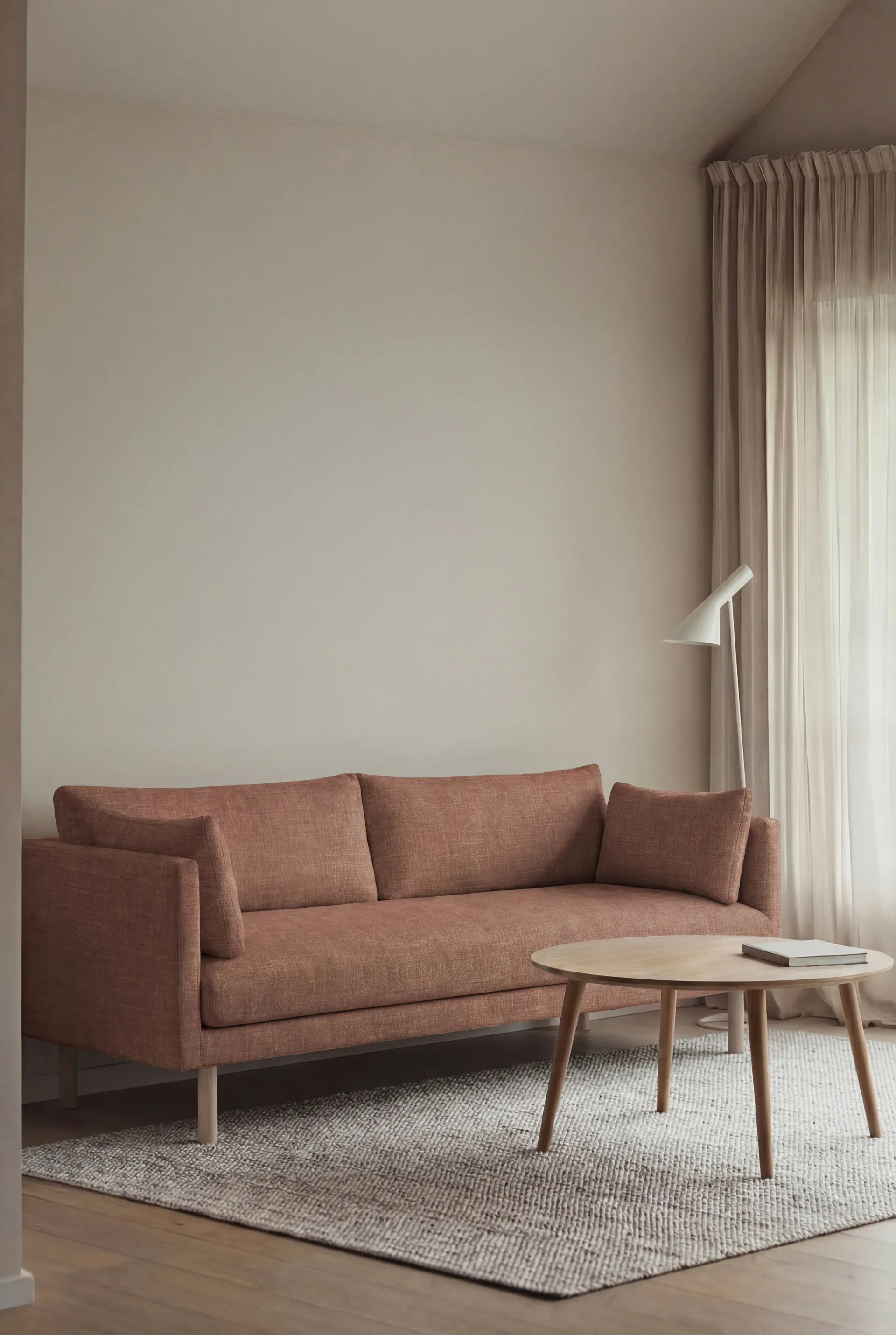 Linnevik Sofa, Same Rust 6675-Eiche weiß geölt, 3-sitzig, ohne Volant 1898