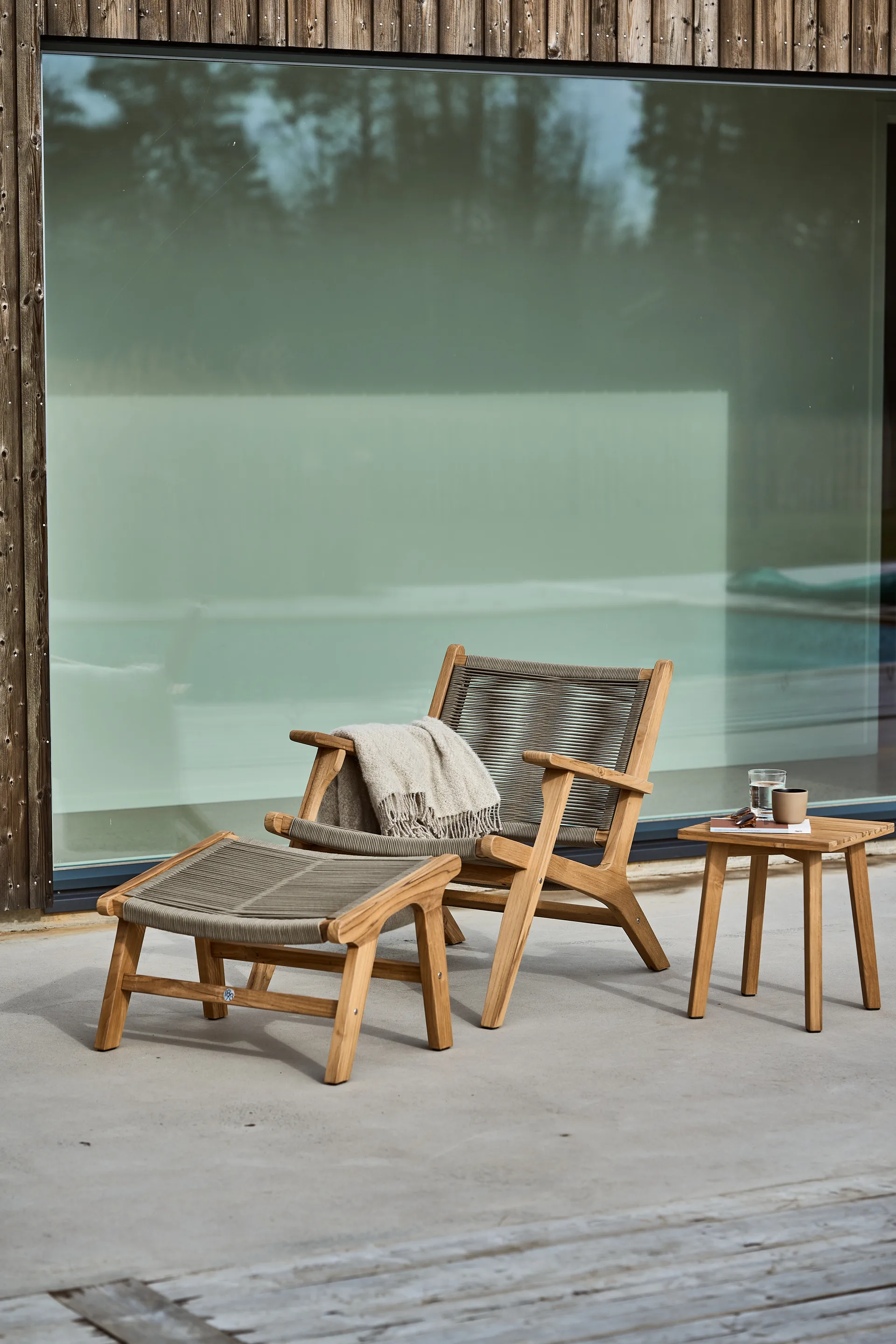 Sandvik Fußhocker, Teak 1898