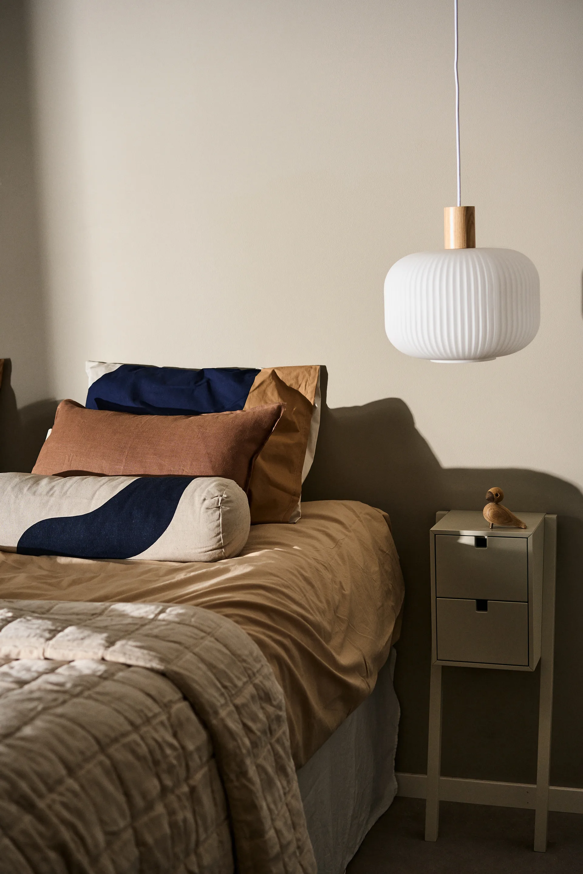 Square Bett-und Flurregal, Sand 1898