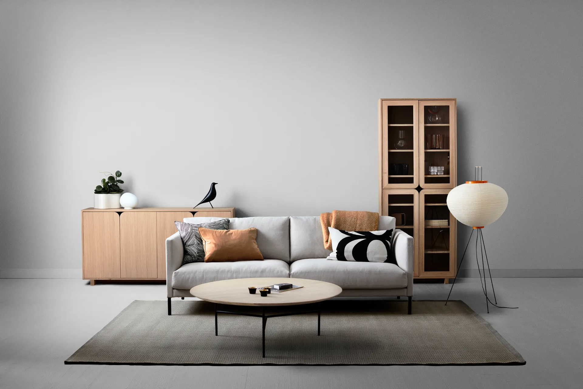 Vidja Beistelltisch, Eiche weiß pigmentiert 1898