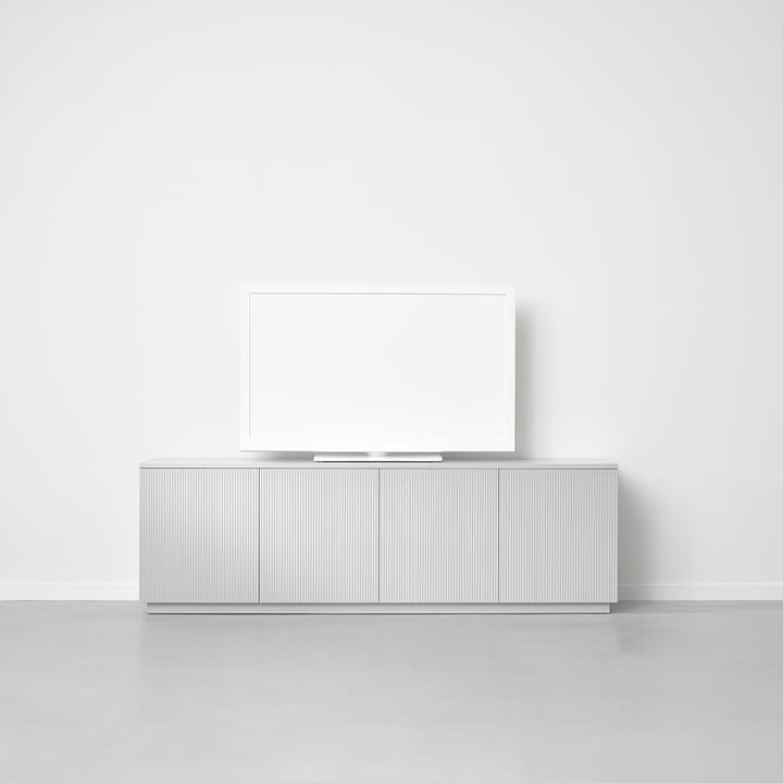 Beam Sideboard - Weiß lackiert, Sockel Eiche weiß geölt - A2