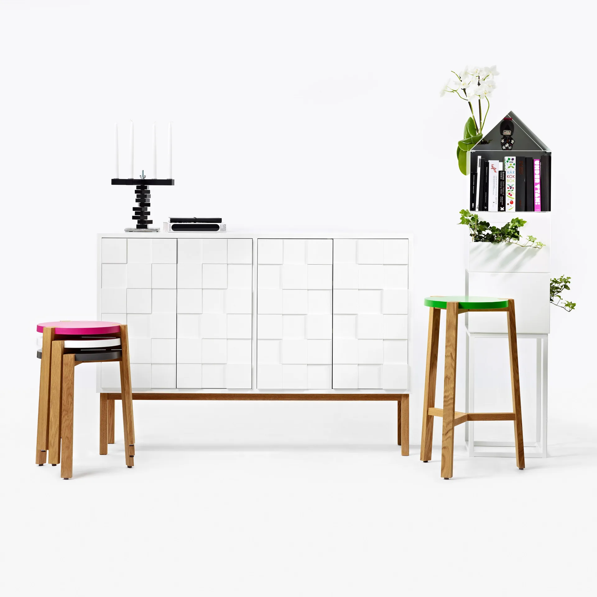 Collect Schrank 2010 niedrig, Eiche weiß geölt A2