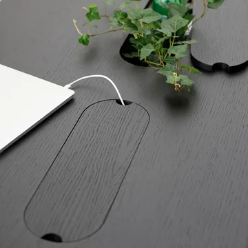 Connect Schreibtisch - Schwarz gebeizte Eiche-schwarze Rollen-h90 - A2