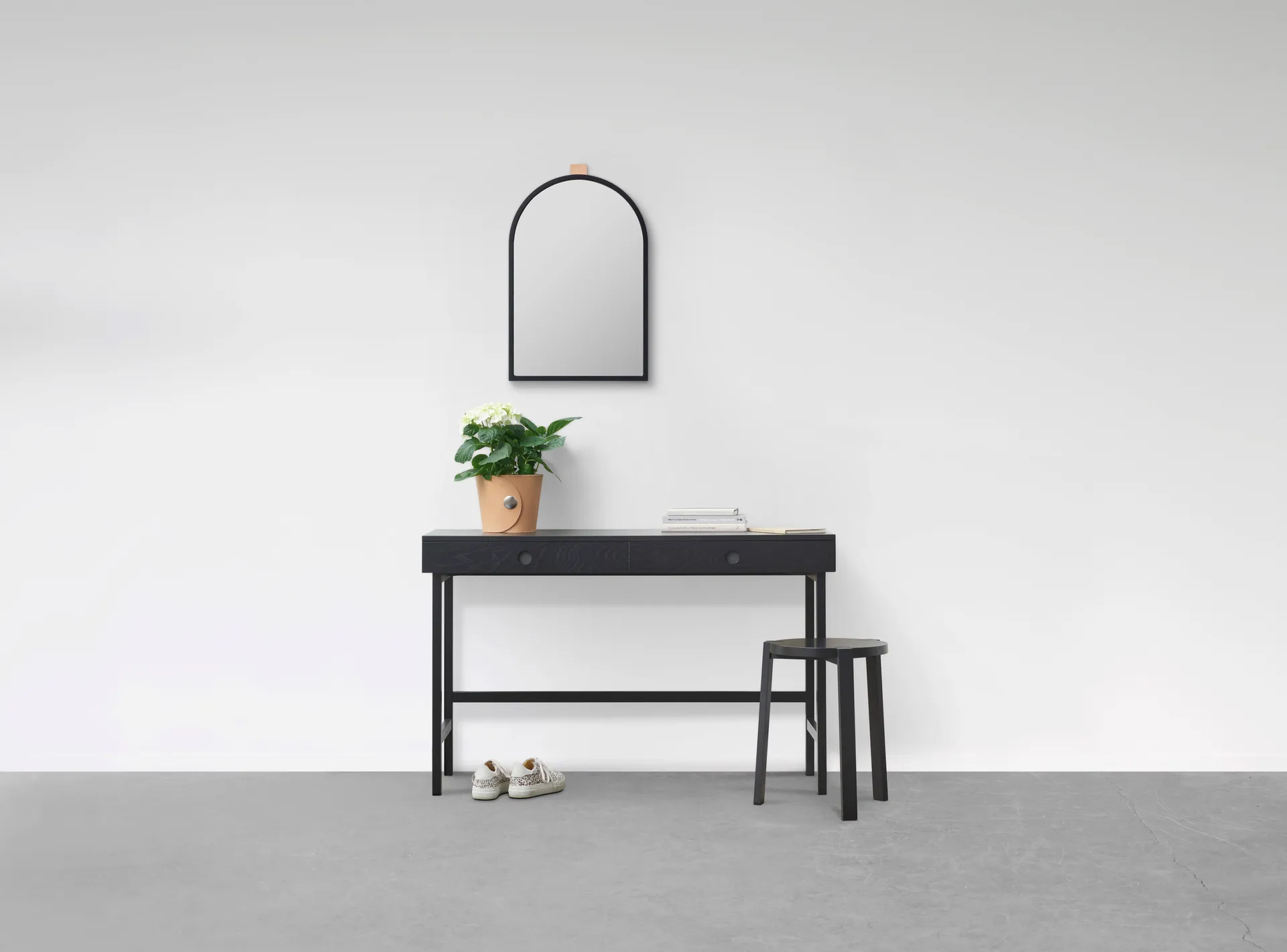Echo Wandspiegel, Schwarz, 43x63 cm A2