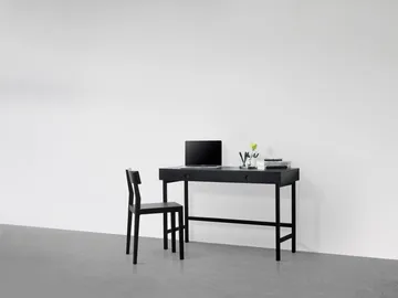 Mind Schreibtisch - Schwarz gebeizte Eiche, 118x74x44 cm - A2