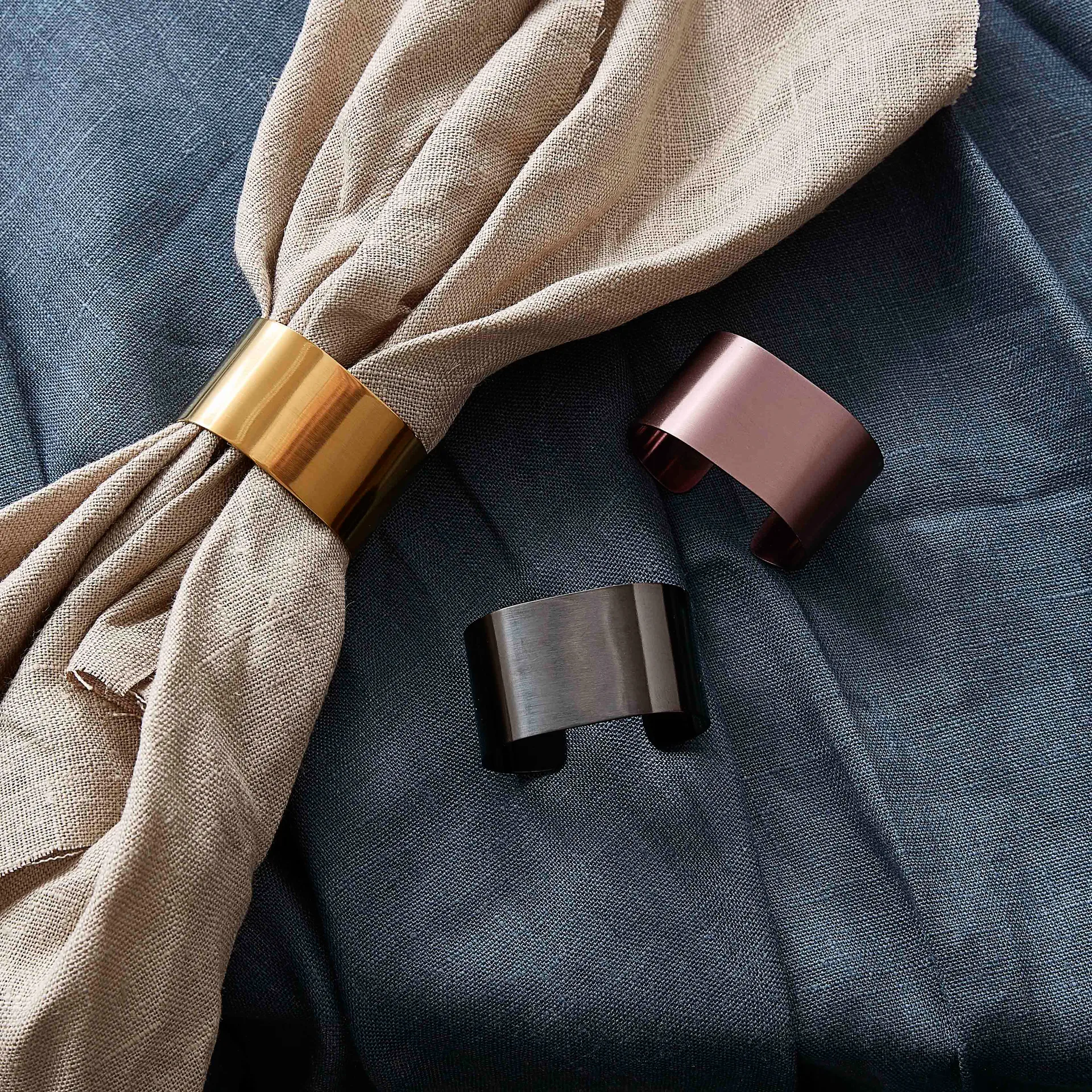 Raw Serviettenringe 4er Pack, Gold Aida