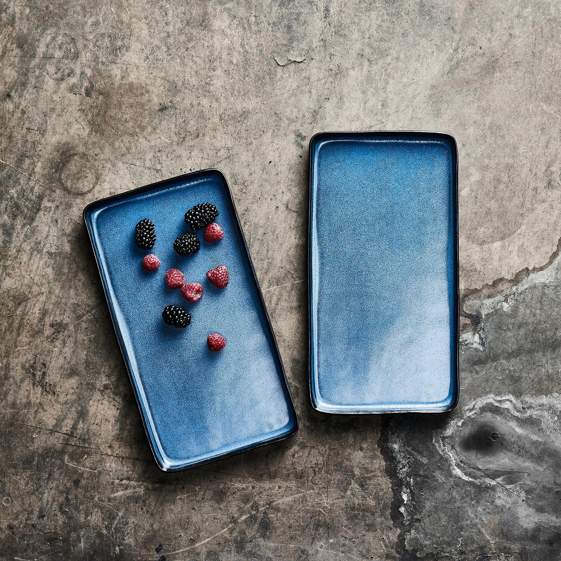 Raw Teller 18 x 34cm 2er Pack, Midnight blue Aida