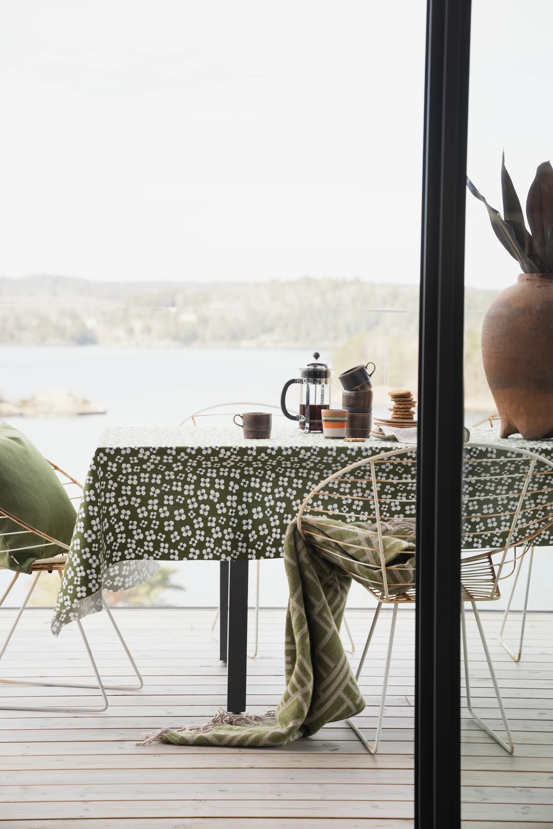 Belle Amie Wachstuch, Dunkelgrün, 145x220 cm Almedahls