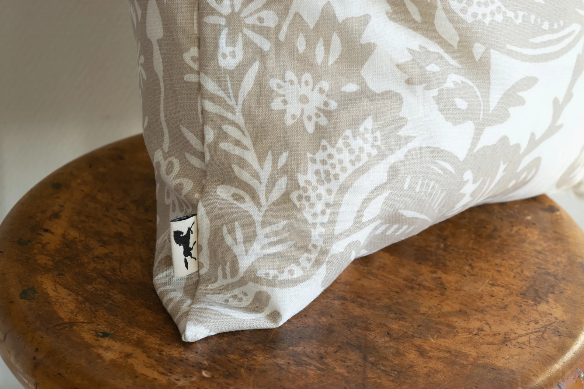 Granatpfel Kissenbezug 50 x 50cm, Beige Almedahls