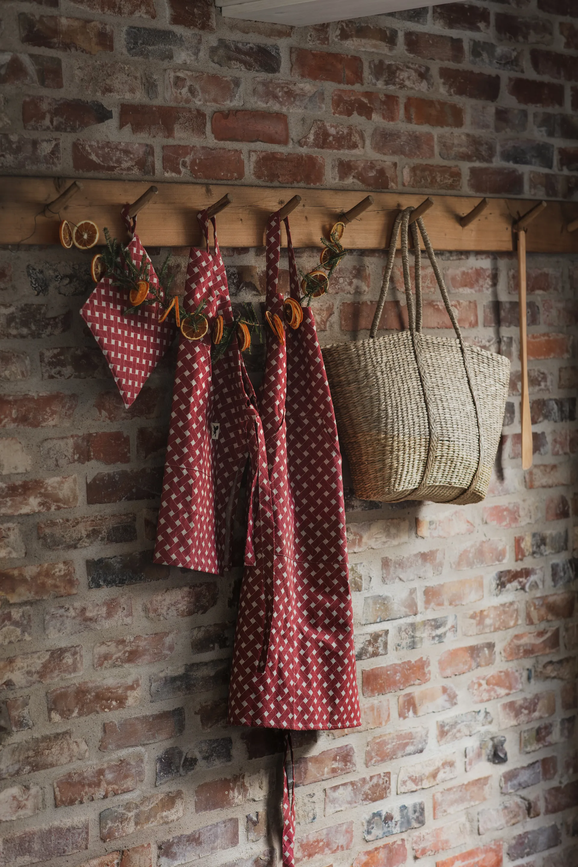 Korg Schürze Kinder, Rot  Almedahls