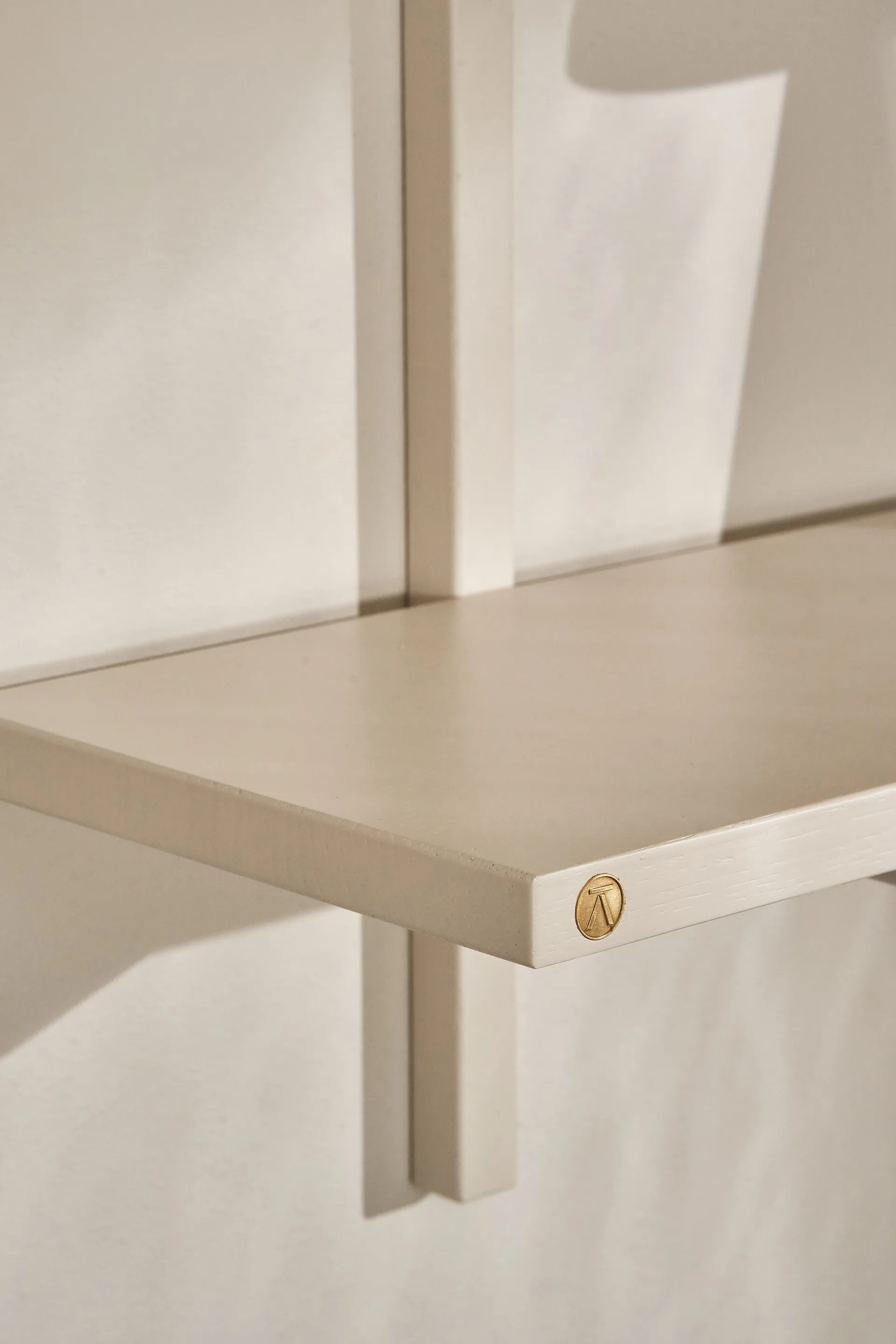 A-Light Shelf Wandregal Special Edition, Light beige 90x21x35 cm Andersen Furniture