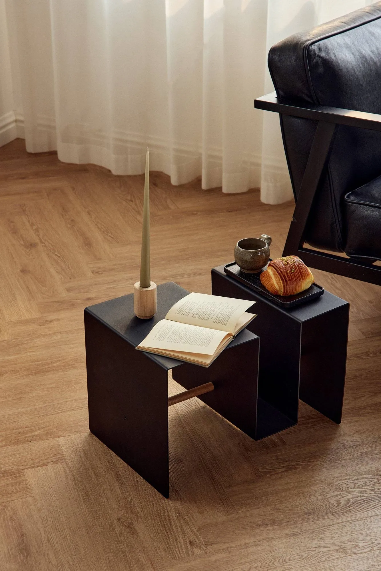 Edge Beistelltisch, Black (schwarz) Andersen Furniture