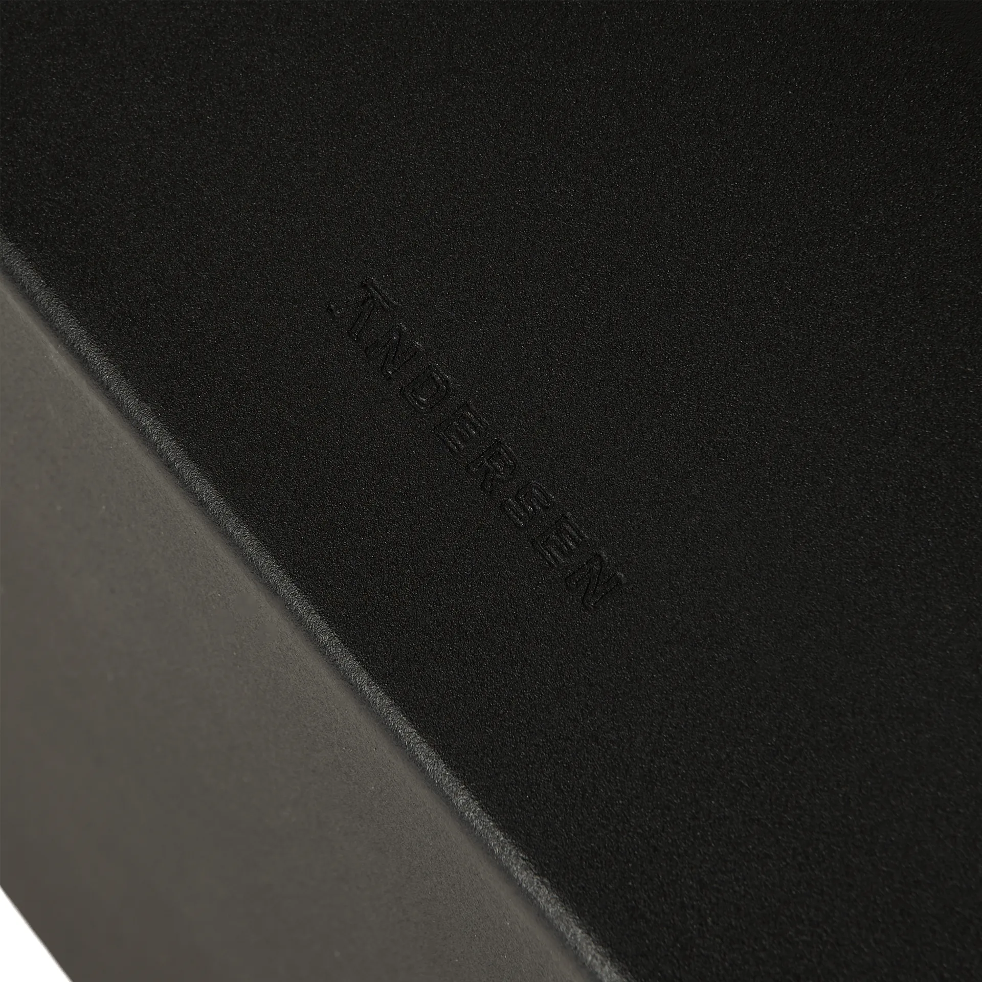 Edge Zeitschriftenständer, Black (schwarz) Andersen Furniture