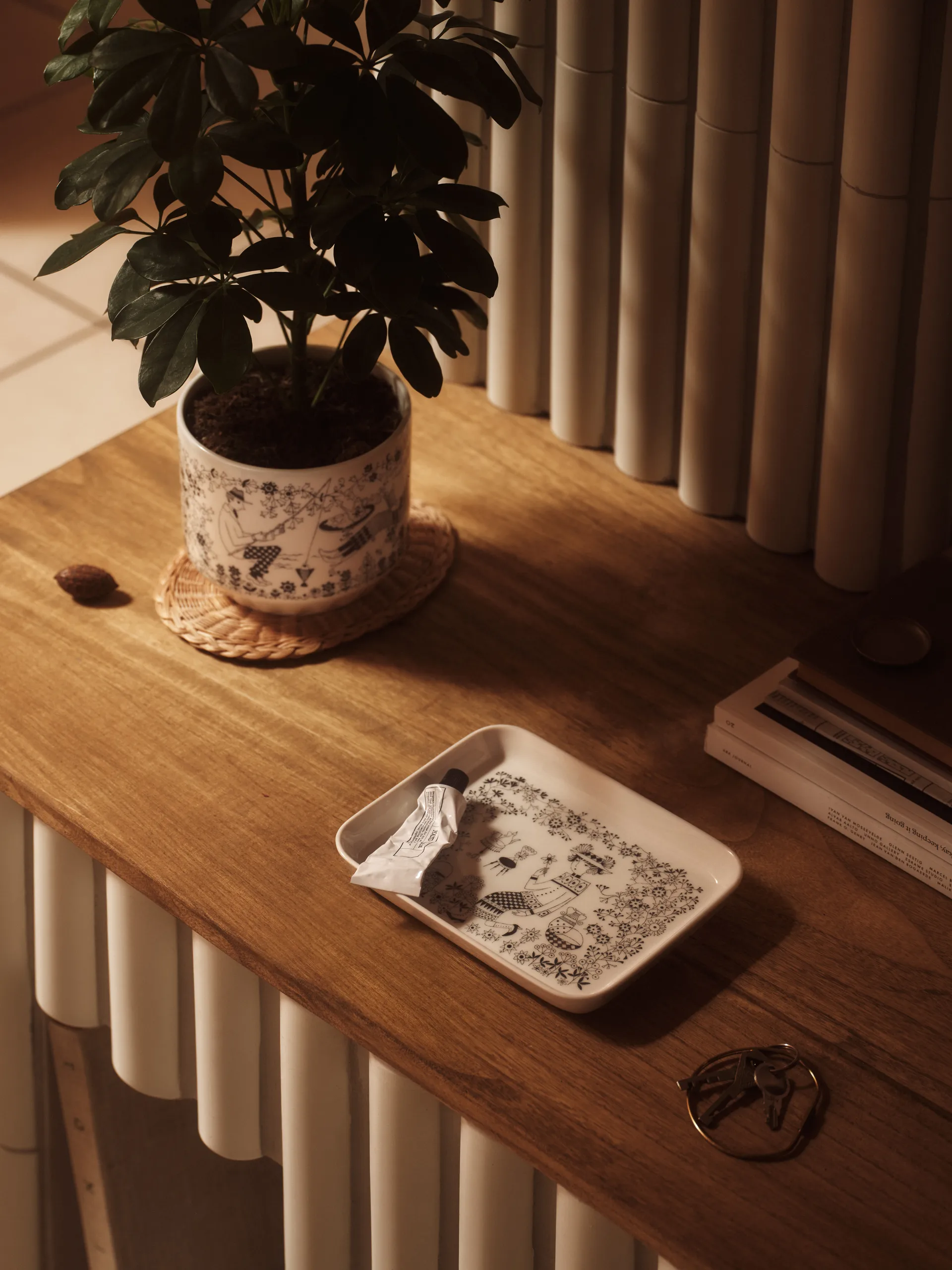 Emilia Blumentopf Ø14 cm, Schwarz-weiß Arabia