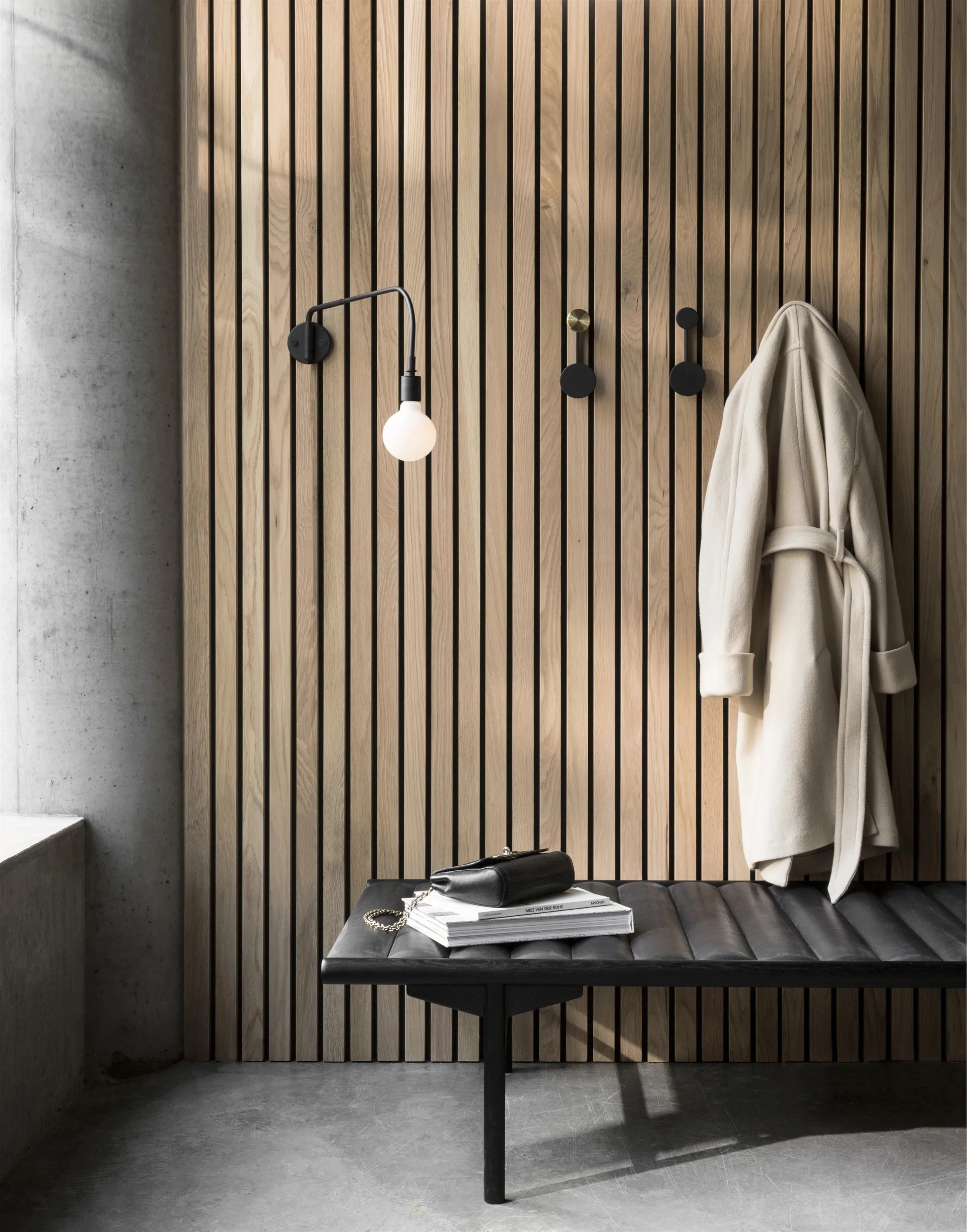 Afteroom Kleiderhaken klein, Schwarzer Messing Audo Copenhagen