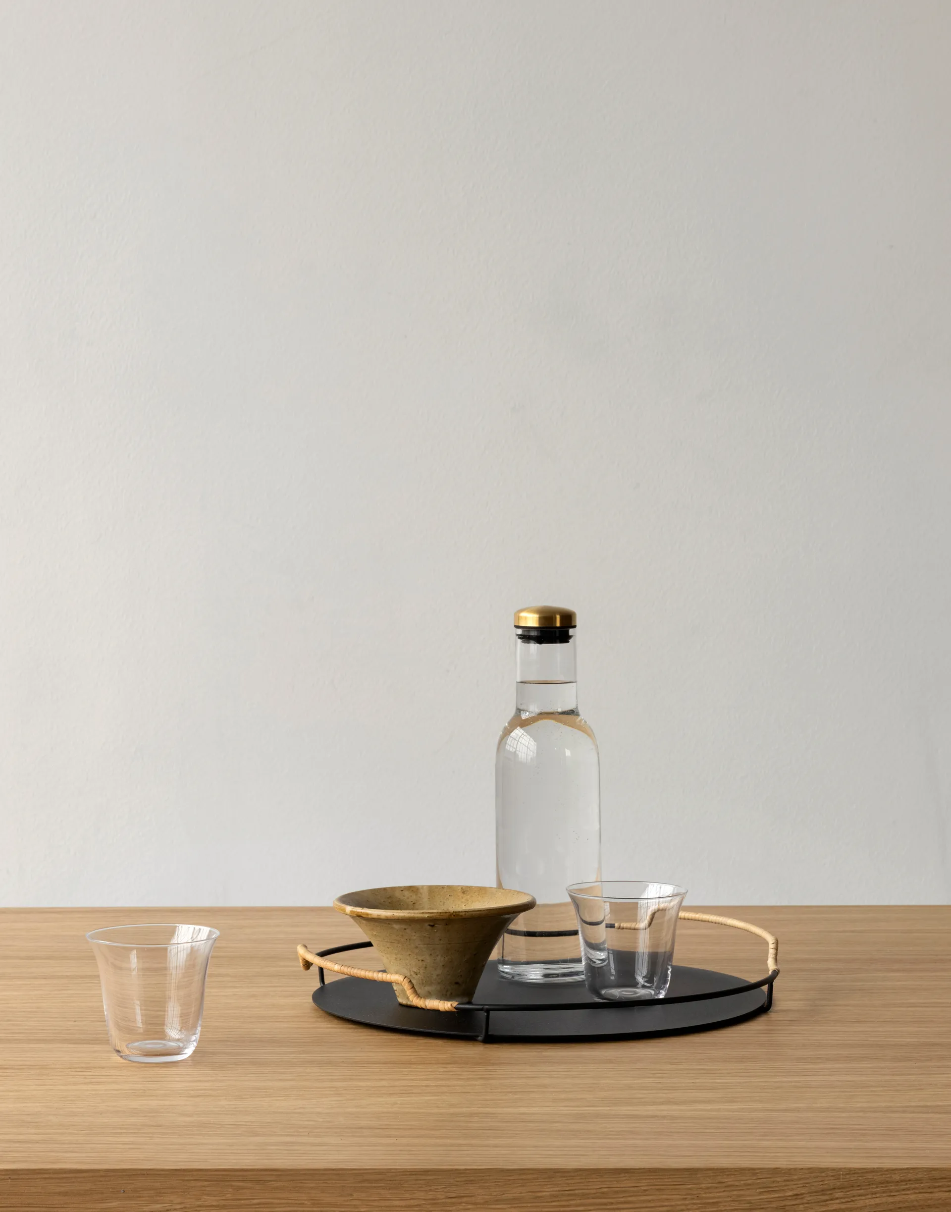 Balcony Serviertablett Ø36,5cm, Schwarz Audo Copenhagen