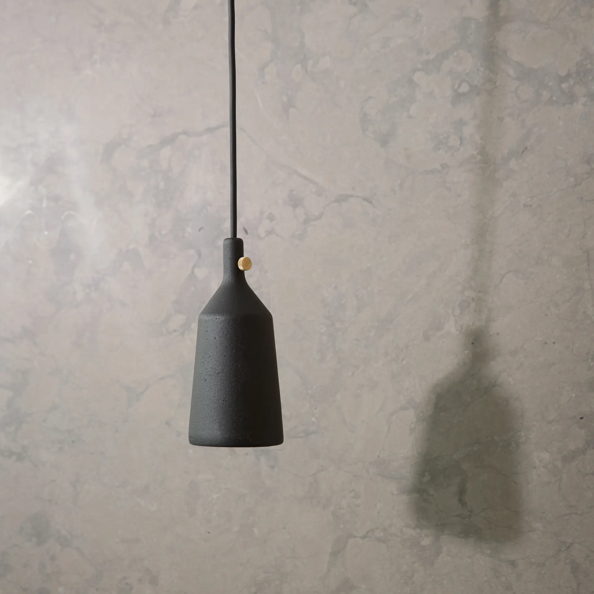 Cast shape 3 Pendelleuchte, Schwarz Audo Copenhagen
