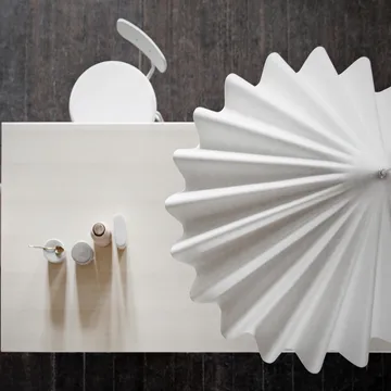 Dancing Pendelleuchte Ø95 cm - Off white - Audo Copenhagen