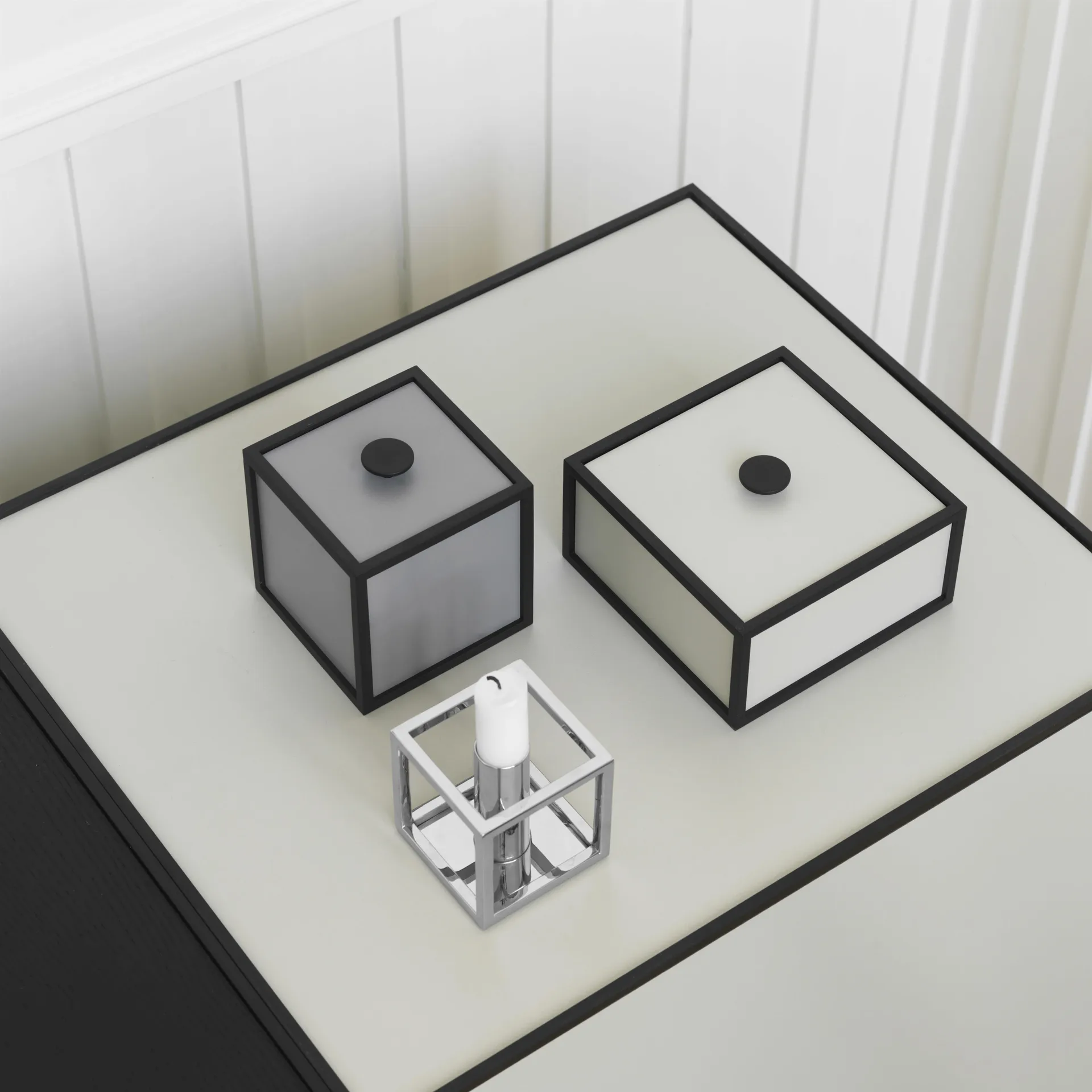 Frame 10 Box mit Deckel, Dunkelgrau Audo Copenhagen