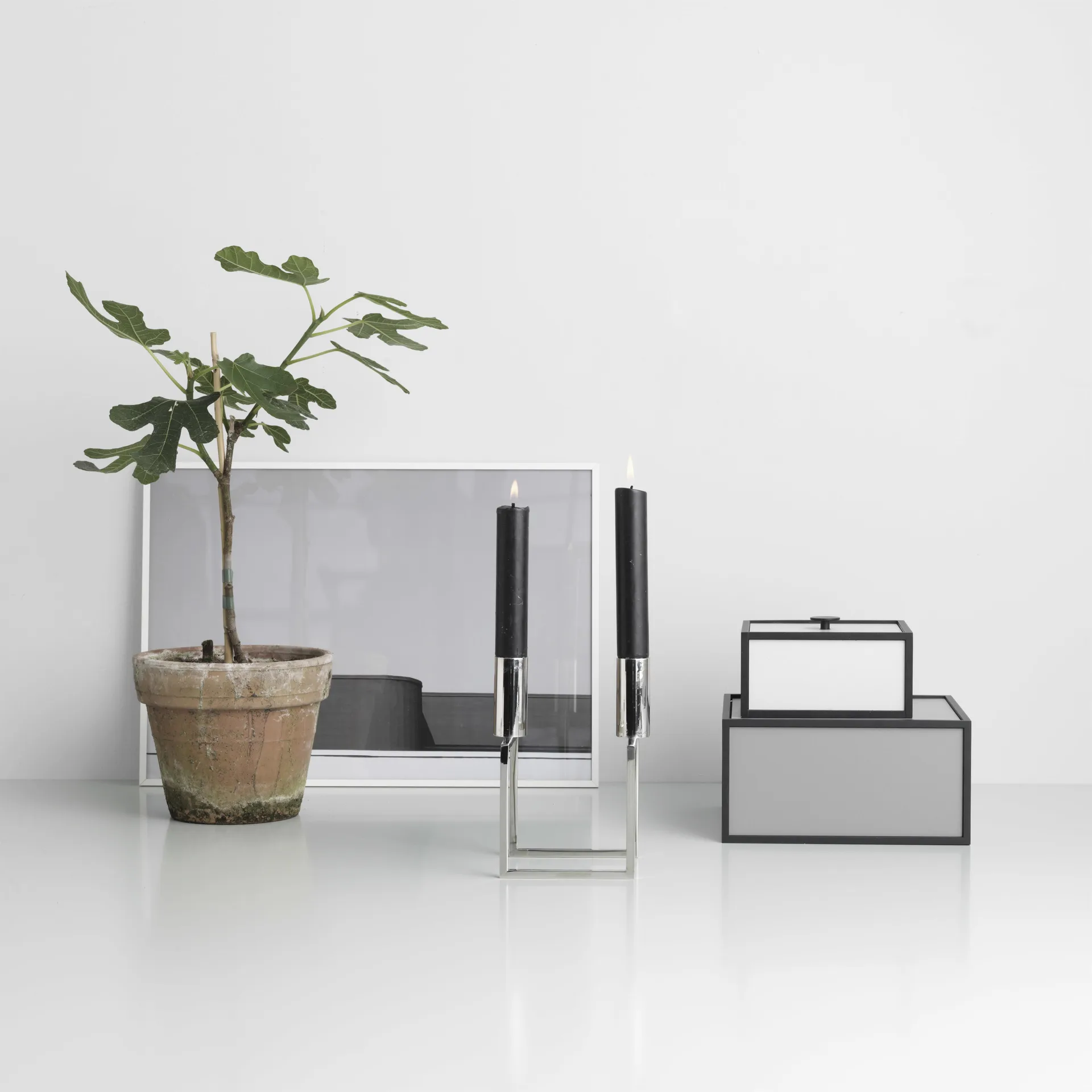 Frame 20 Box mit Deckel, Dunkelgrau Audo Copenhagen