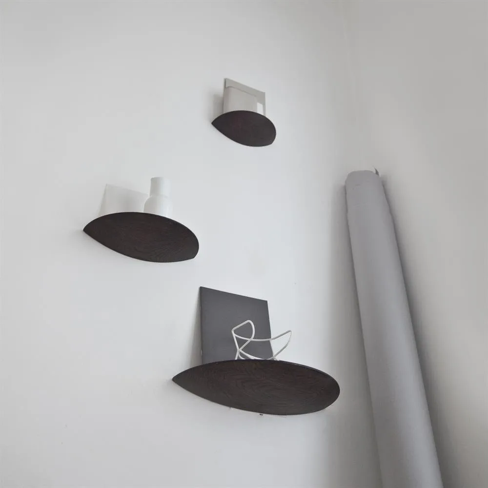 Gridy Fungi Wandregal dunkle Eiche, Groß Audo Copenhagen