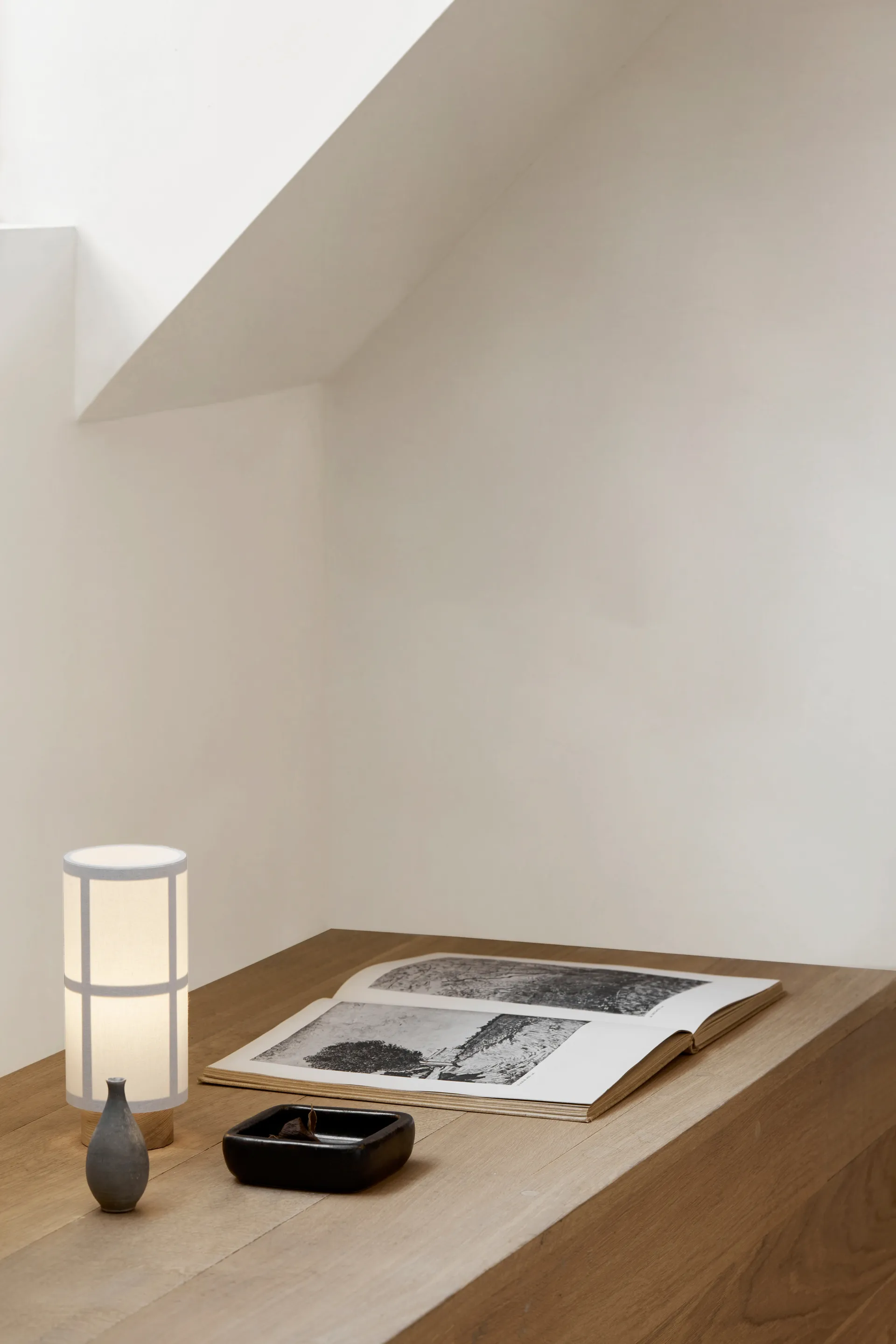 Hashira Tischleuchte portabel, White Audo Copenhagen