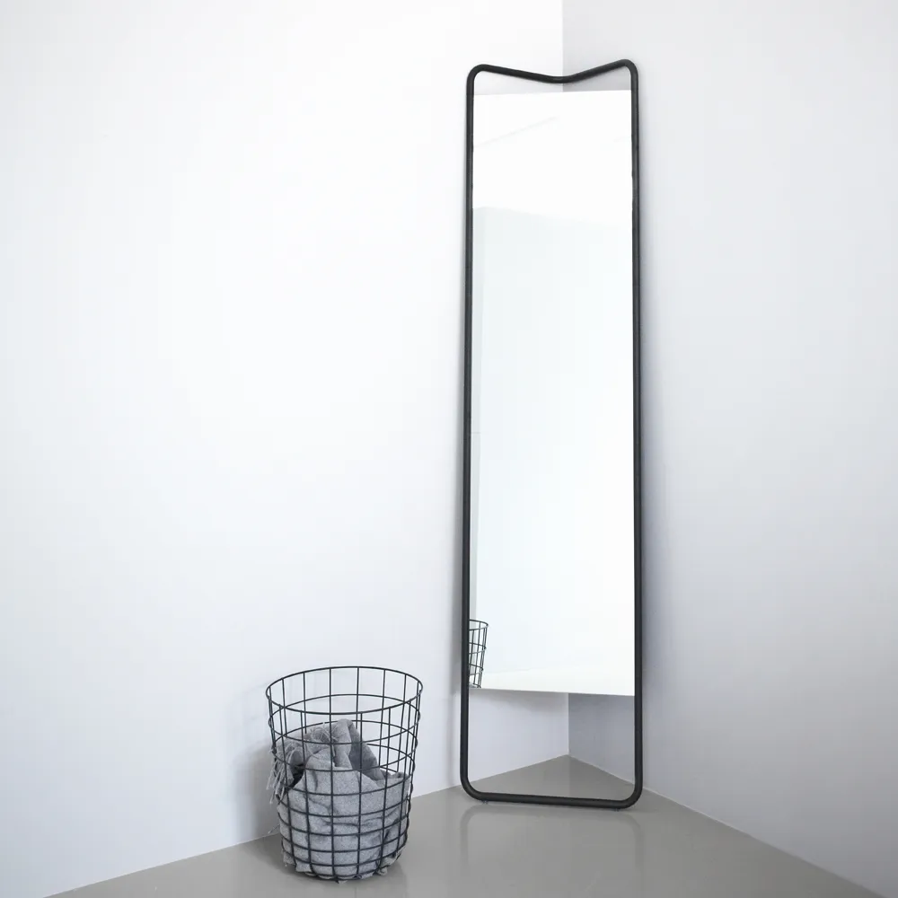 Kaschkasch Bodenspiegel, Weiß Audo Copenhagen