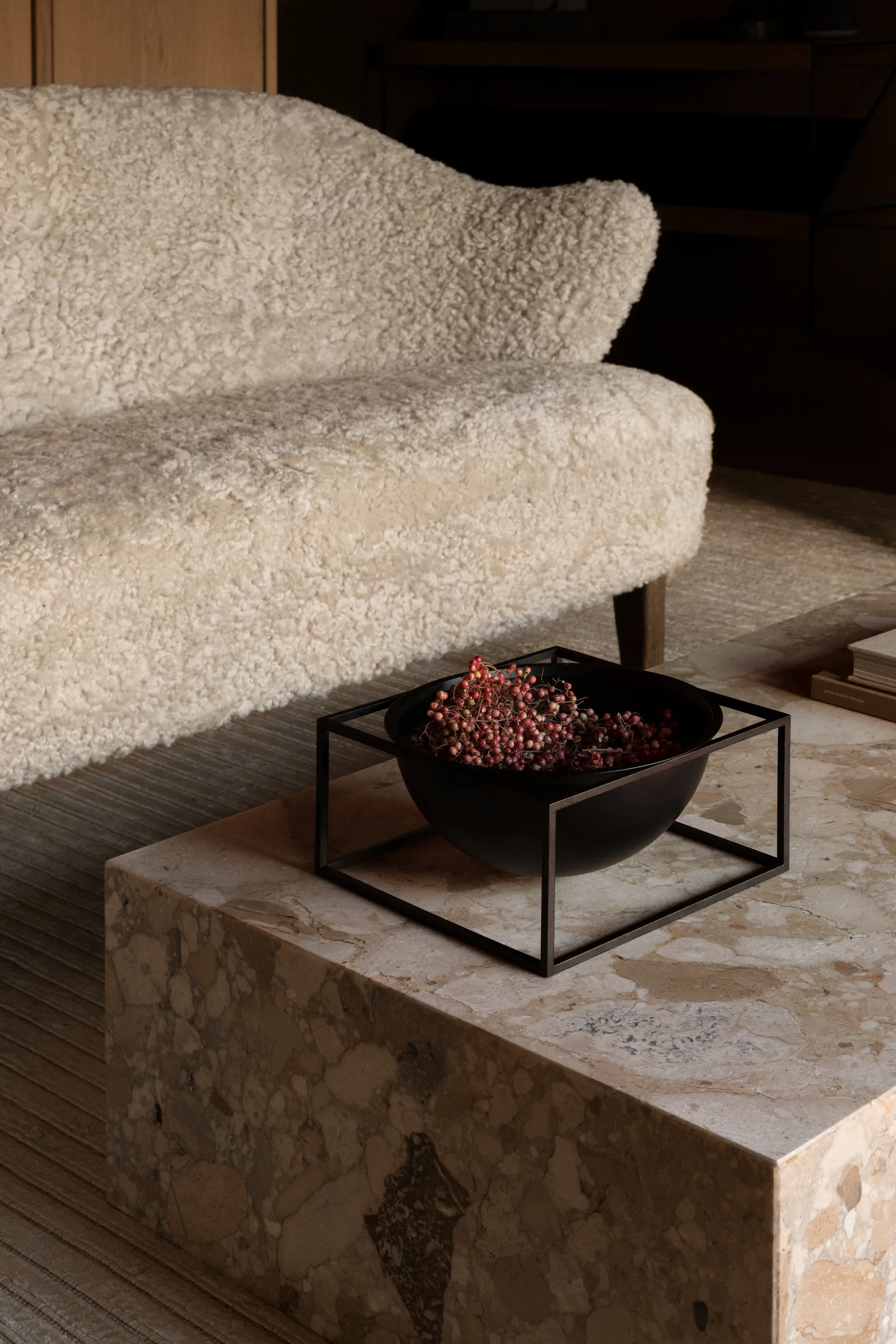 Kubus Schale groß flach, Schwarz Audo Copenhagen