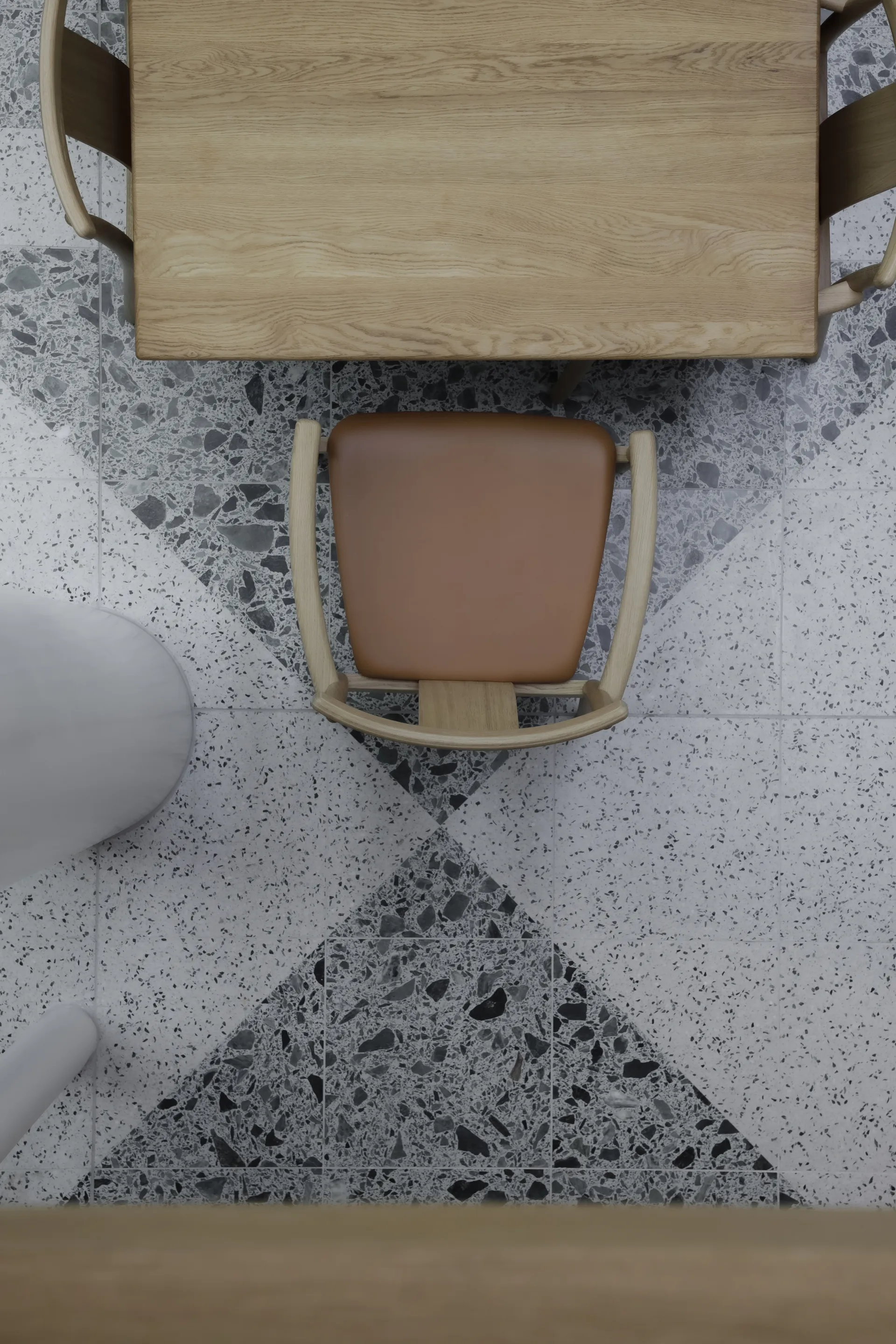 Merkur Stuhl mit Sitzkissen, Oak- Dakar 0250 cognac Audo Copenhagen