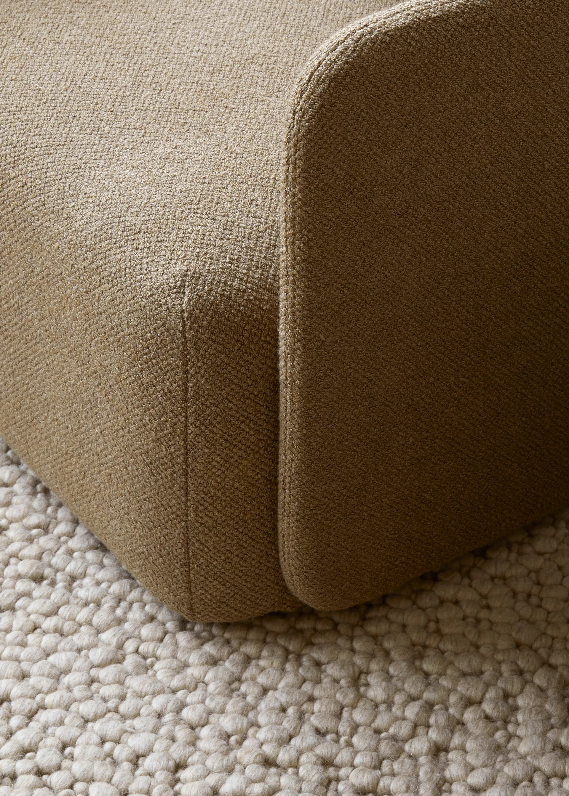 Offset Sessel, Audo Bouclé 06 Gold Audo Copenhagen