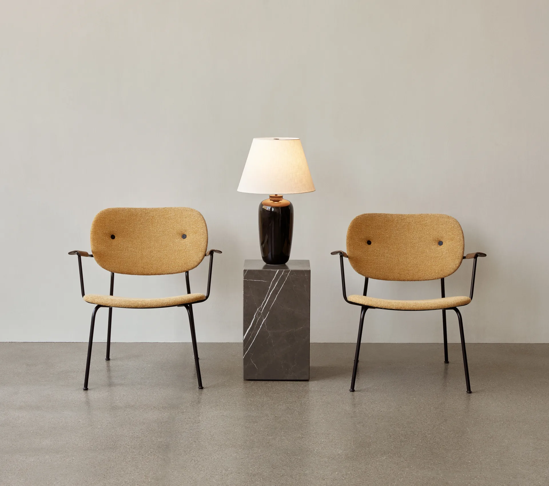 Plinth tall Beistelltisch 30x30x51 cm, Black Audo Copenhagen