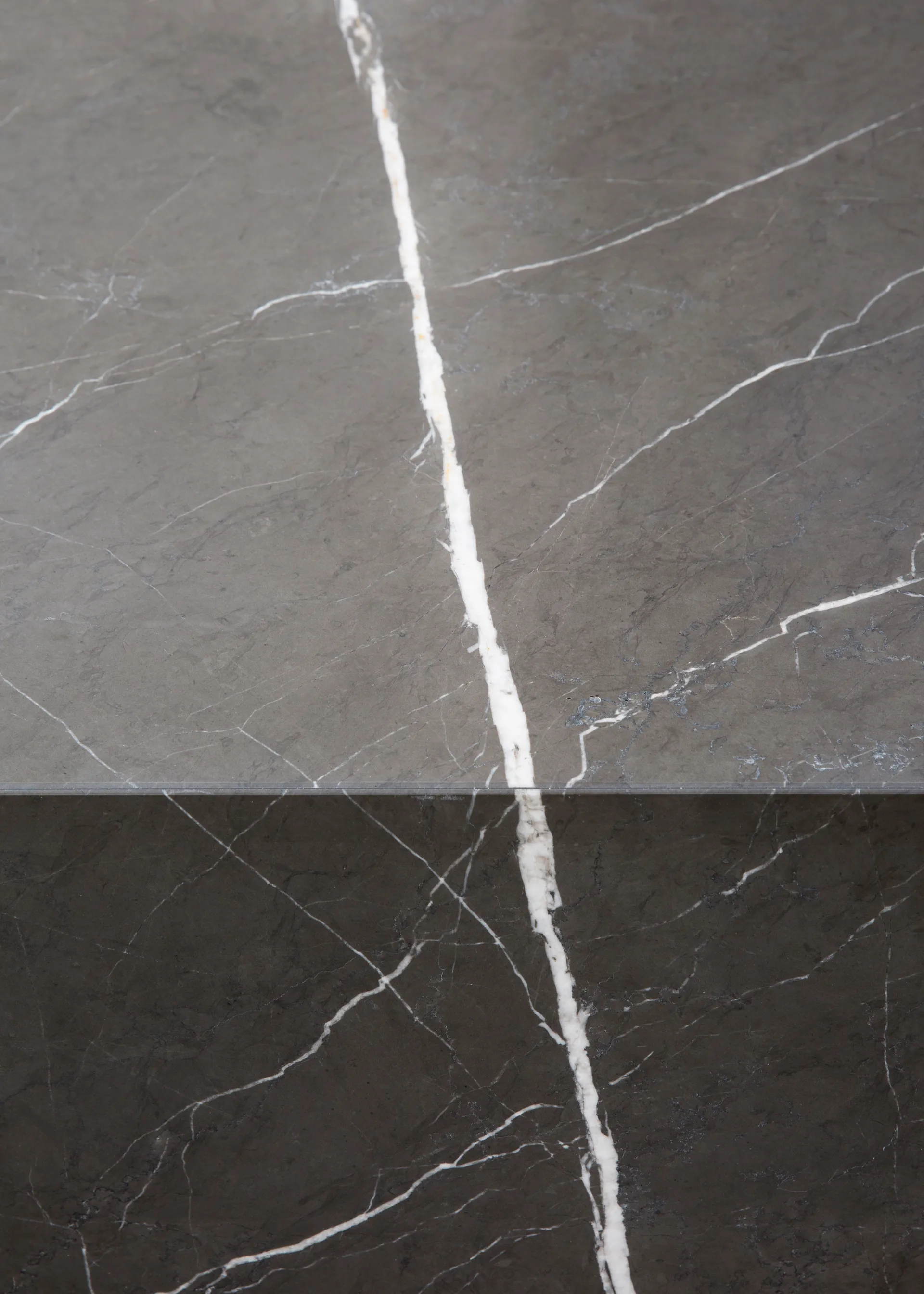 Plinth tall Beistelltisch 30x30x51 cm, Brown Audo Copenhagen