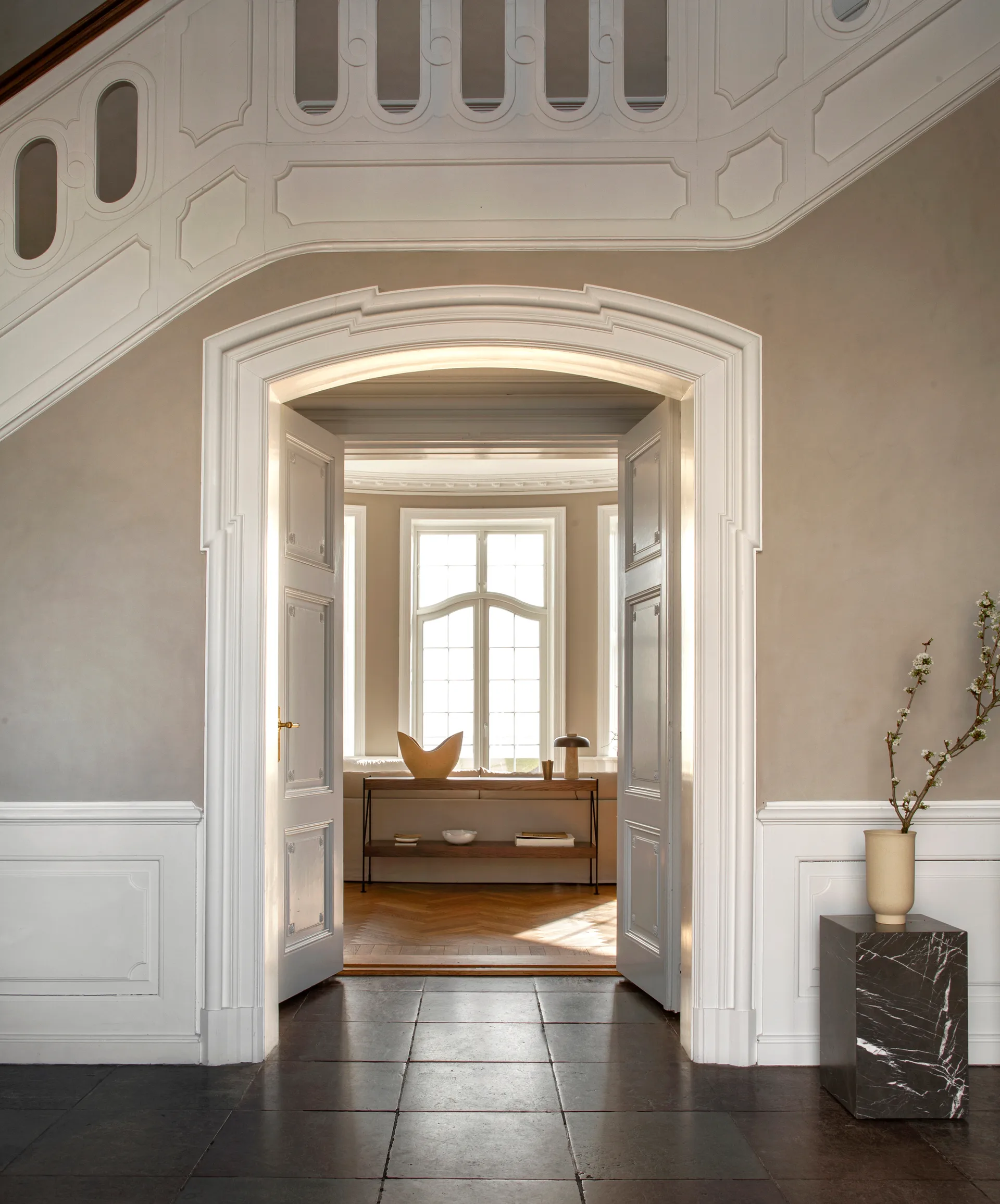 Plinth tall Beistelltisch 30x30x51 cm, Brown Audo Copenhagen