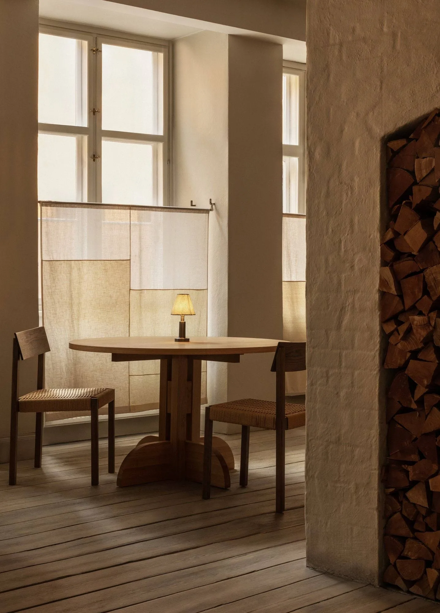 Puffin Dining Table Eiche Massiv Natur, Natur-Eiche, Ø120 cm Audo Copenhagen