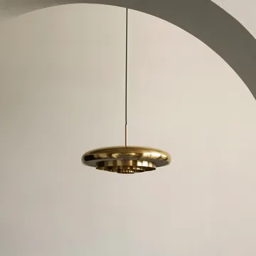Resonant Pendelleuchte Ø 53 cm - Messing - Audo Copenhagen