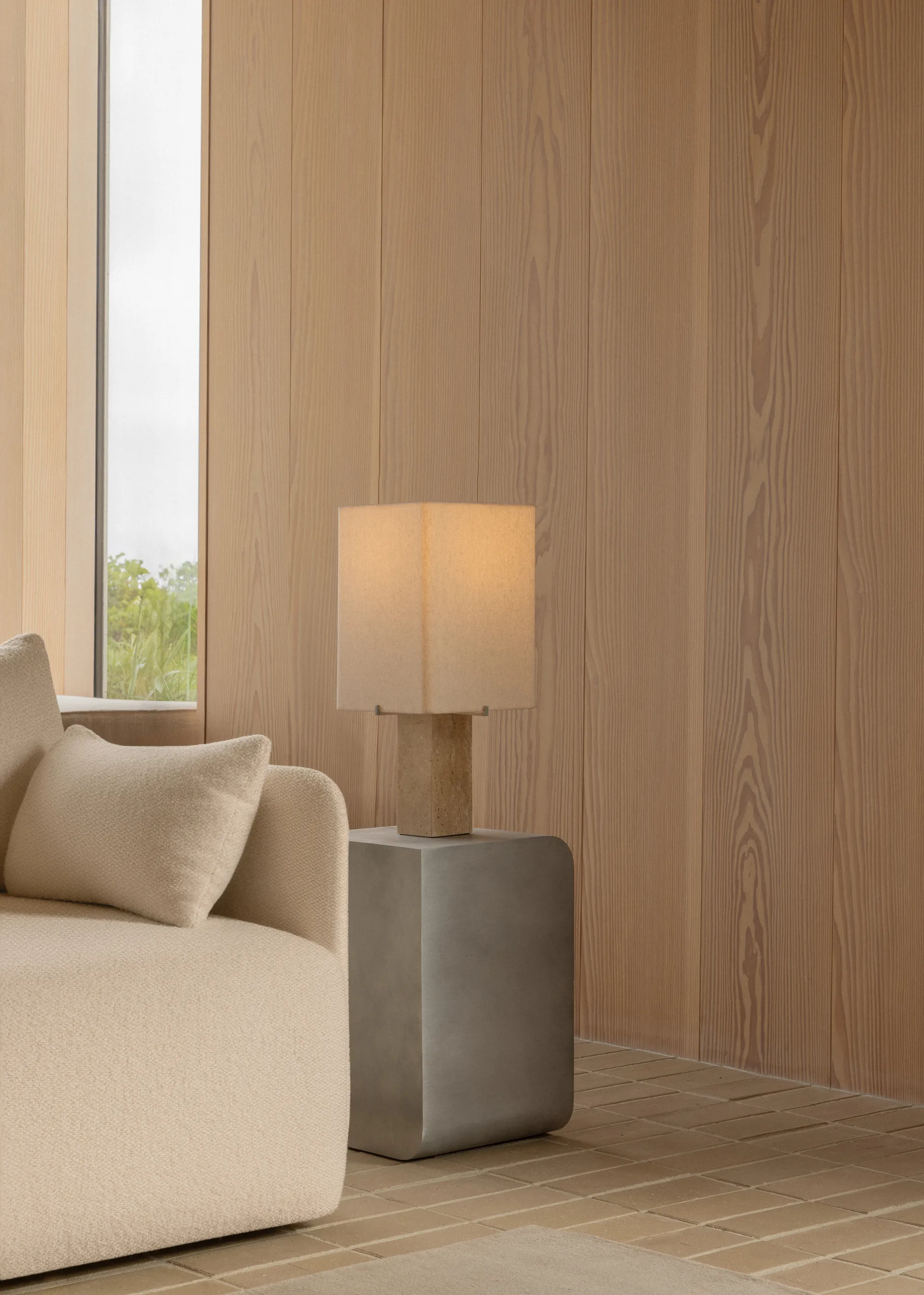 Volume Beistelltisch, Aluminium Audo Copenhagen