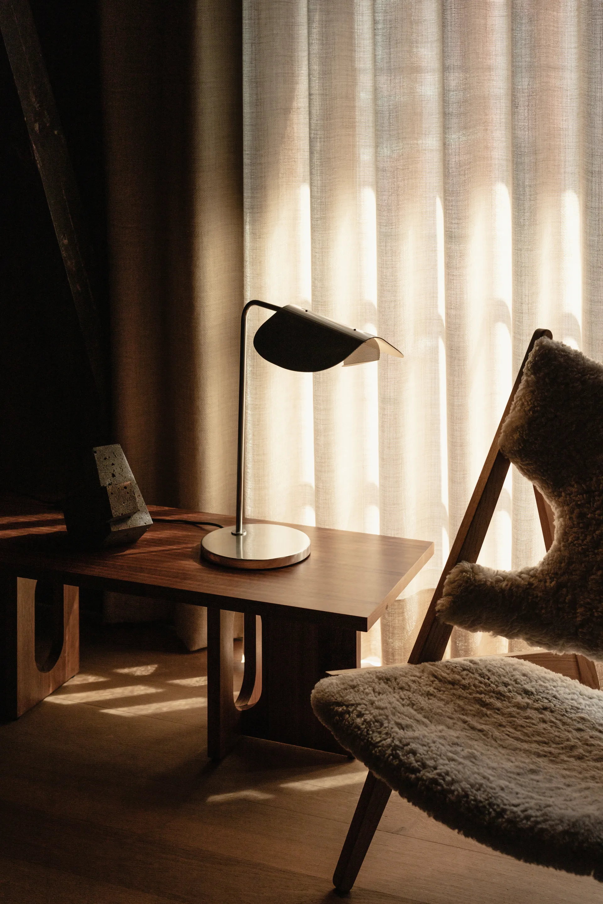 Wing Tischleuchte 56 cm, Aluminium Audo Copenhagen