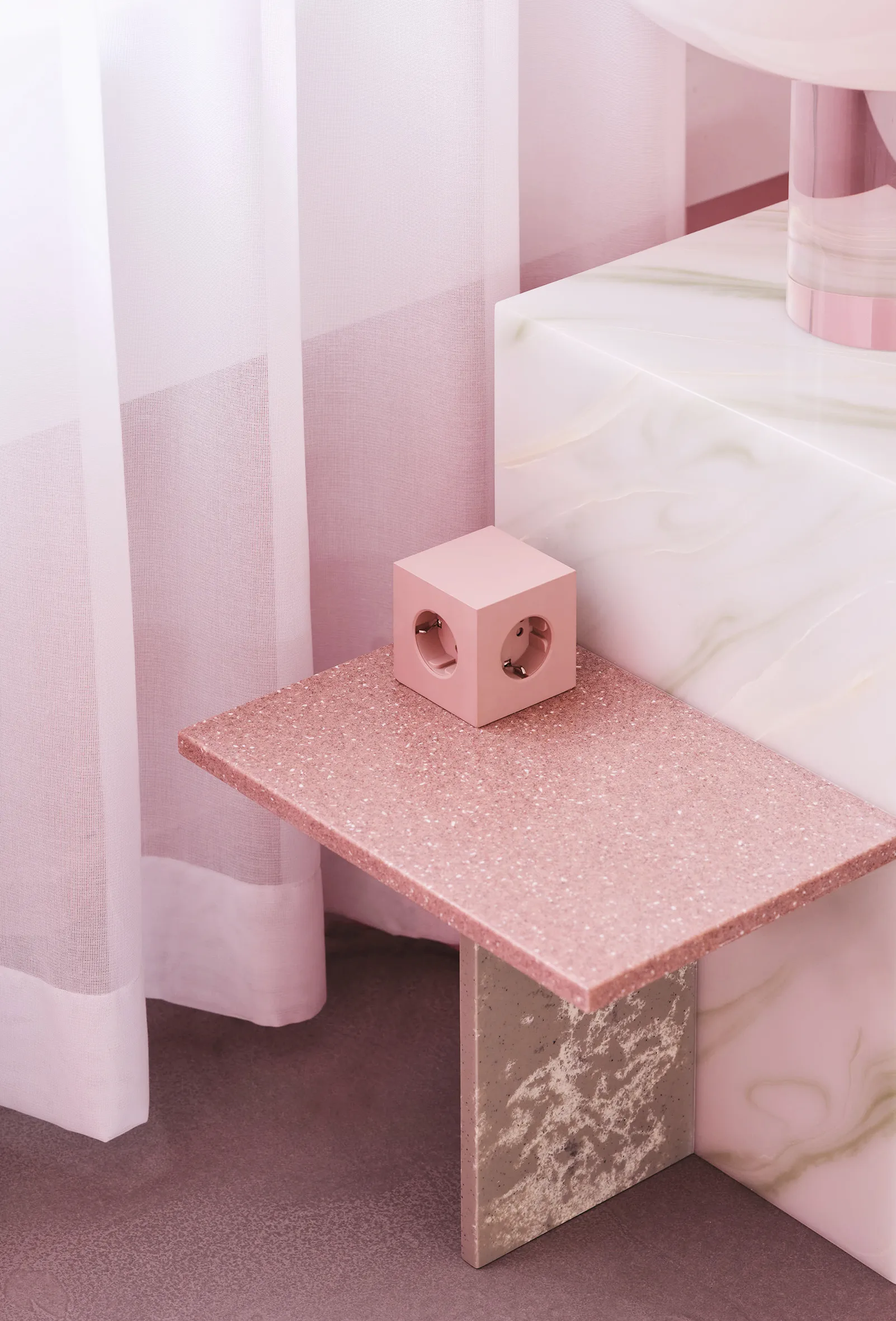 Square 1 Steckdosenleiste USB-C 30W 3 m, New Pink Avolt