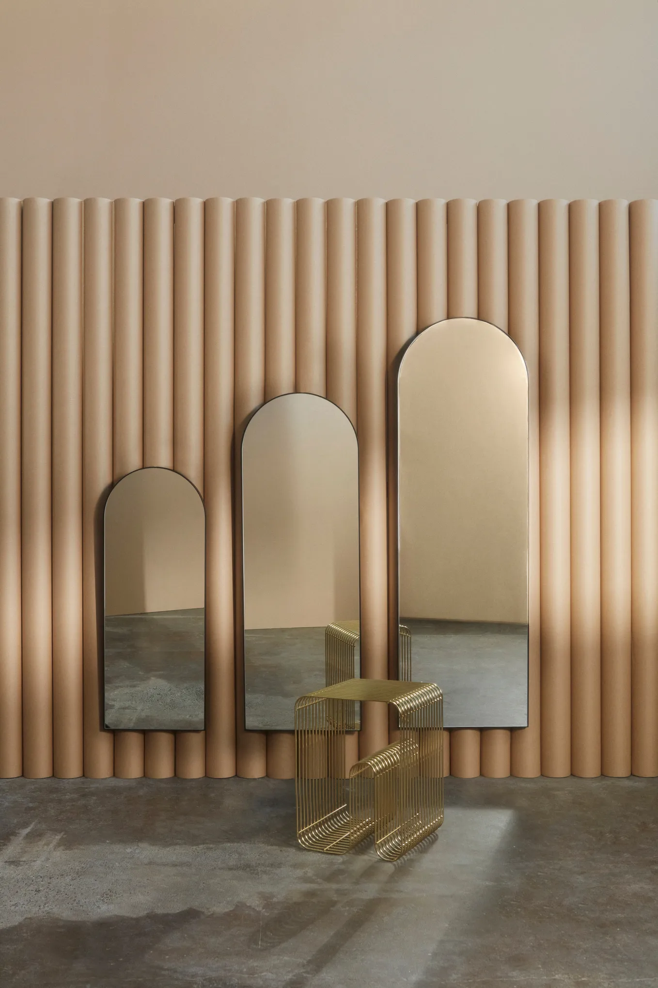 Arcus Spiegel 115cm, Schwarz AYTM